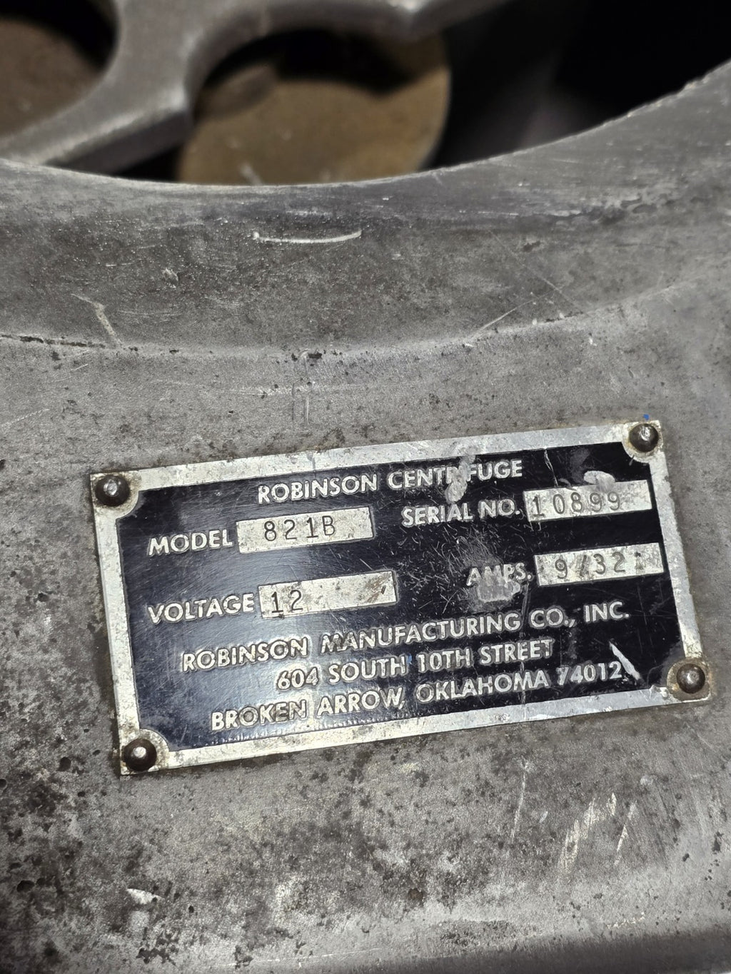 Robinson 821B Field Centrifuge 12V Heated *TESTED & WORKS!