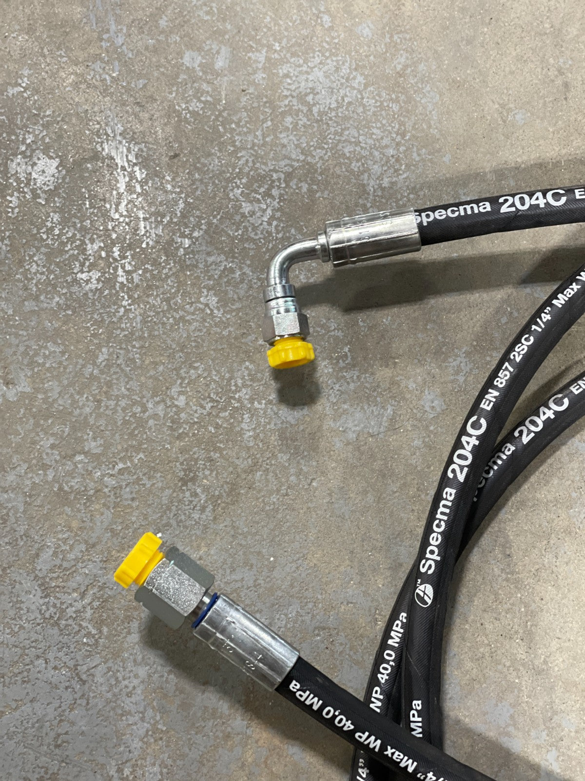 Specma 204C 5,800 PSI 1/4" High Pressure Hydraulic Hose