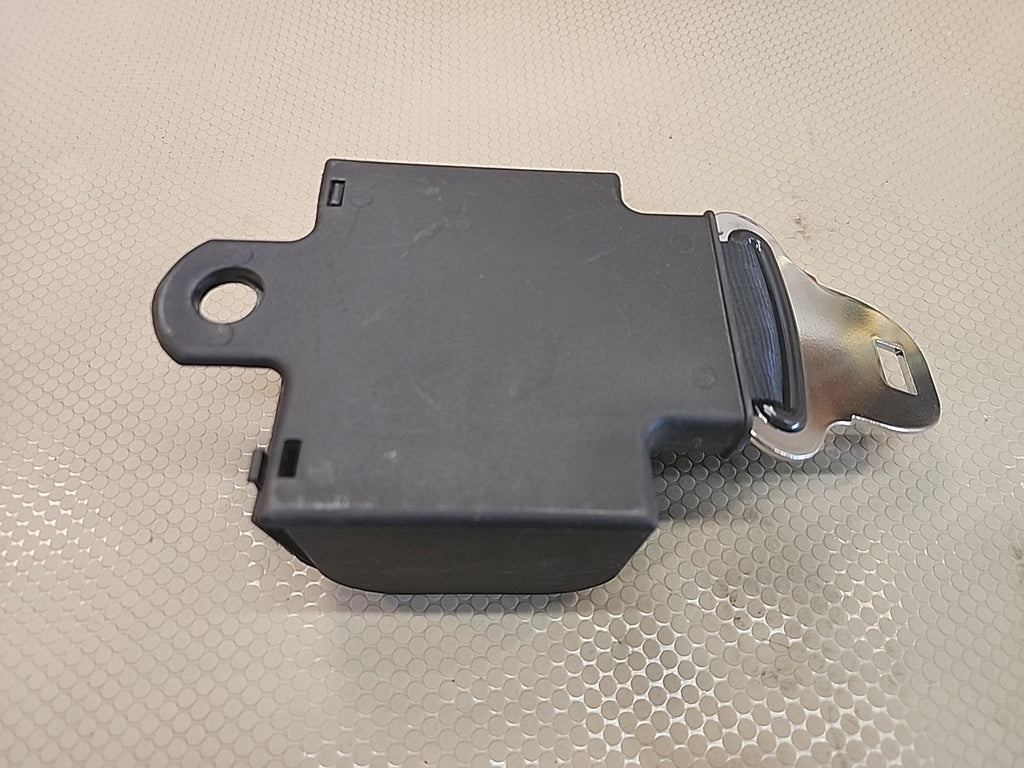 Kubota OEM Seat Belt Retractor E1025055F-94-1Darby USA Made FMVSS 209/302 Safety