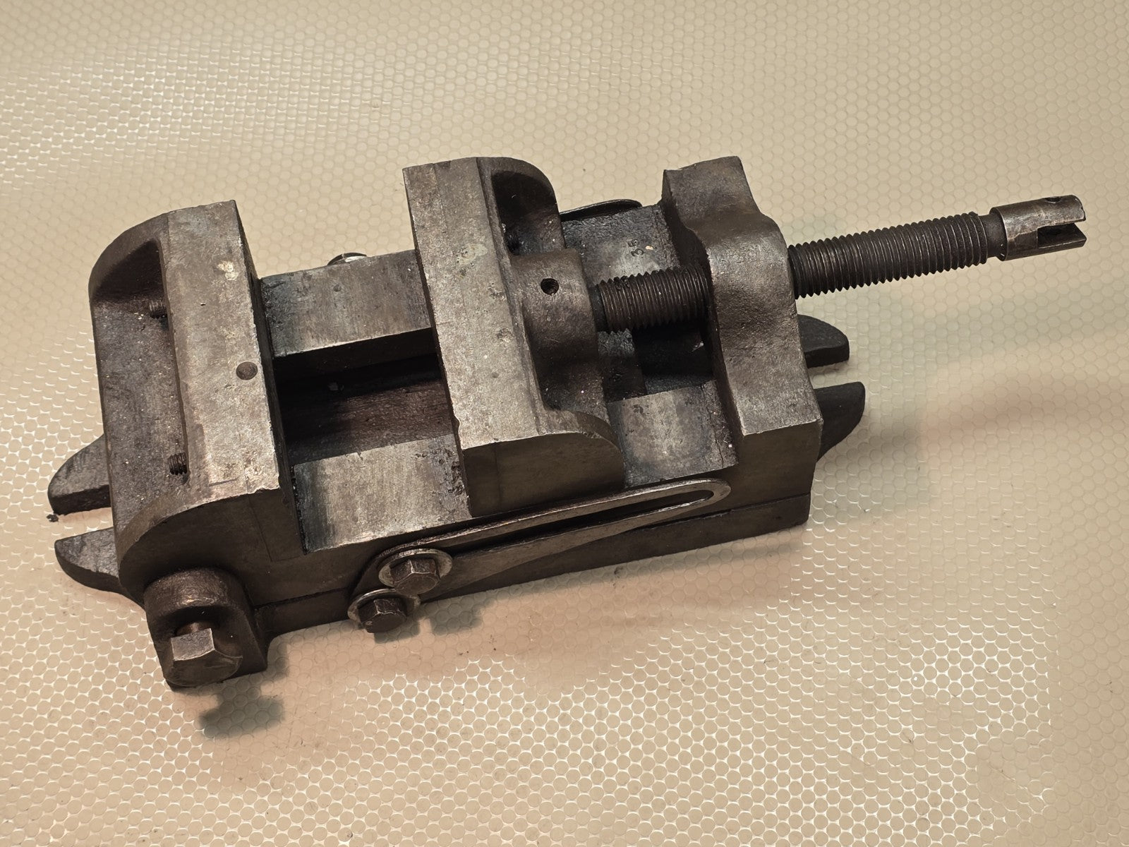 Vintage Machinists Drill Press Vise 4" Wide, Jaw Opening 3 1/4" Cast Iron