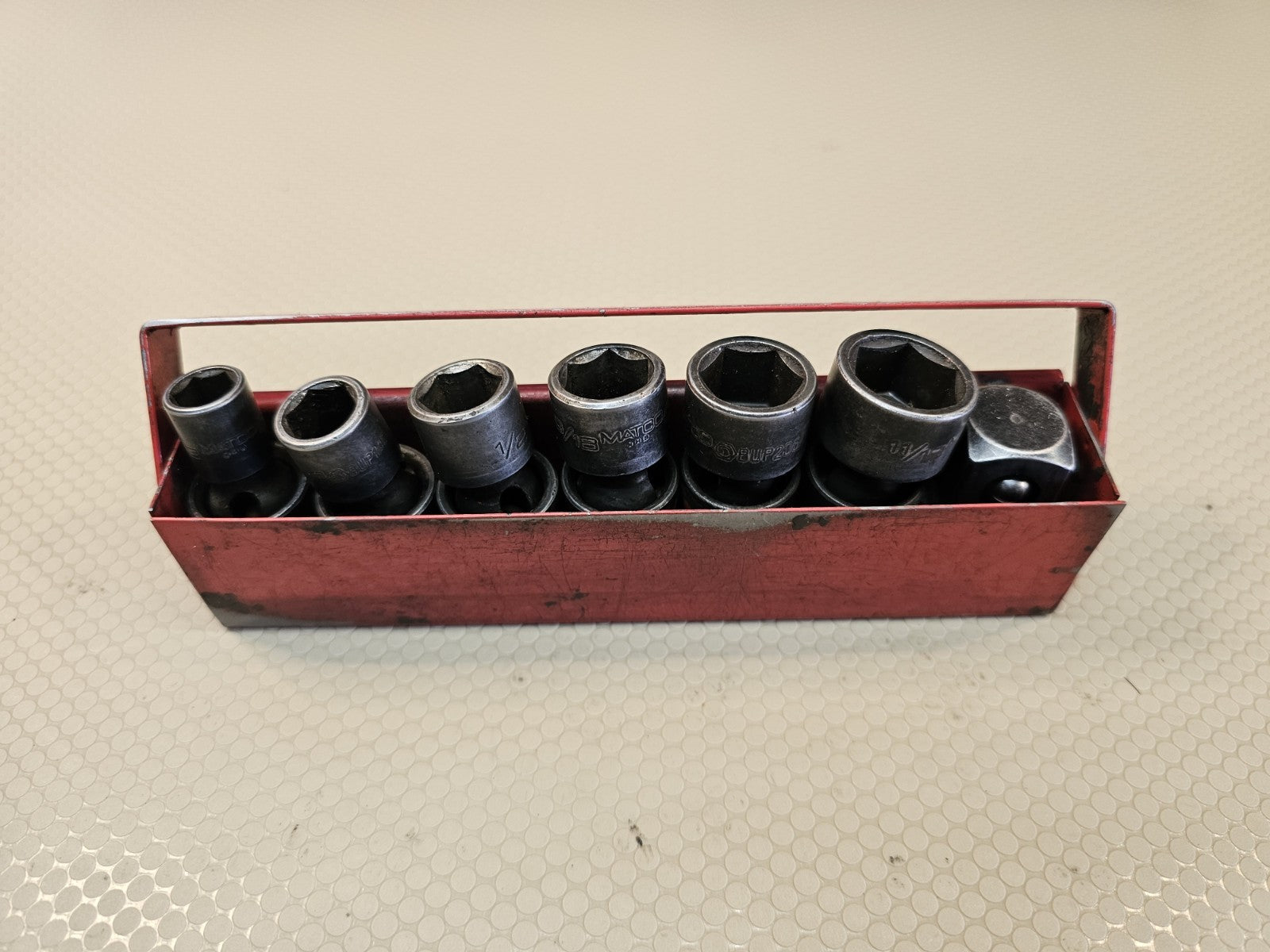 Matco Tools 6 of 7pc 3/8" drive Impact Swivel Socket Set 3/8 - 11/16 SAE 