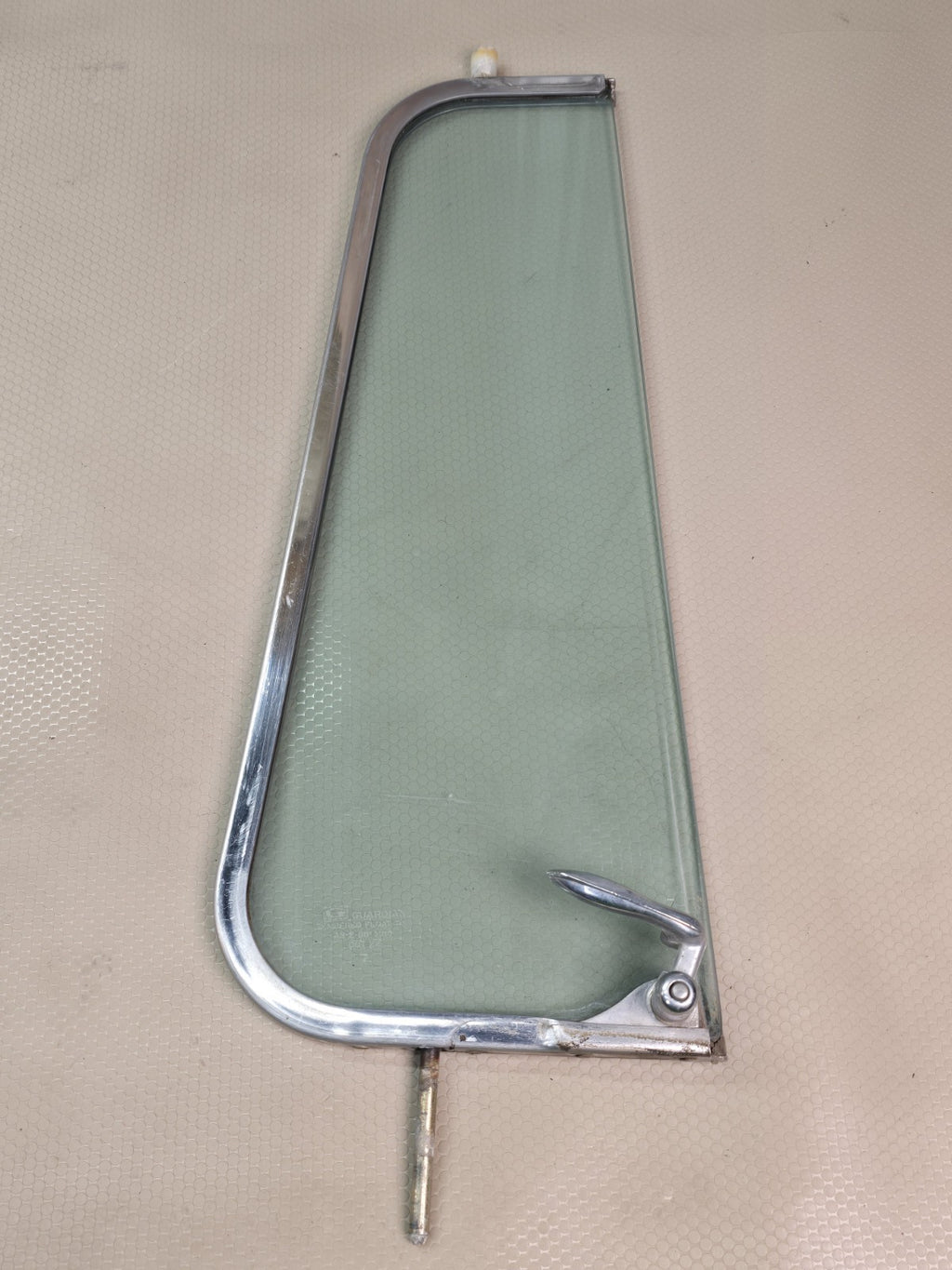 Kenworth OEM Paccar W900 GlassSide Window LH Genuine OEM 