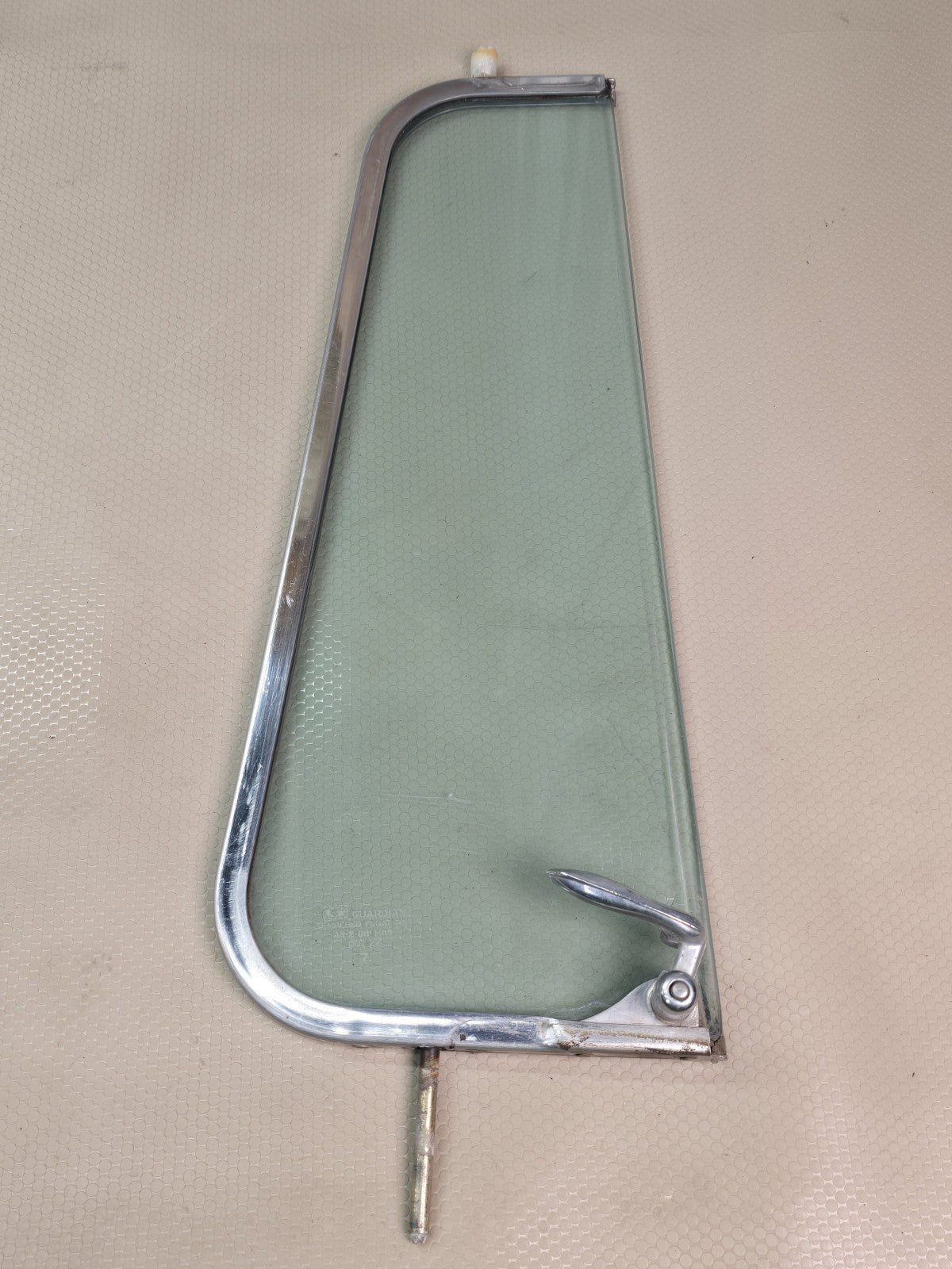 Kenworth OEM Paccar W900 GlassSide Window LH Genuine OEM 