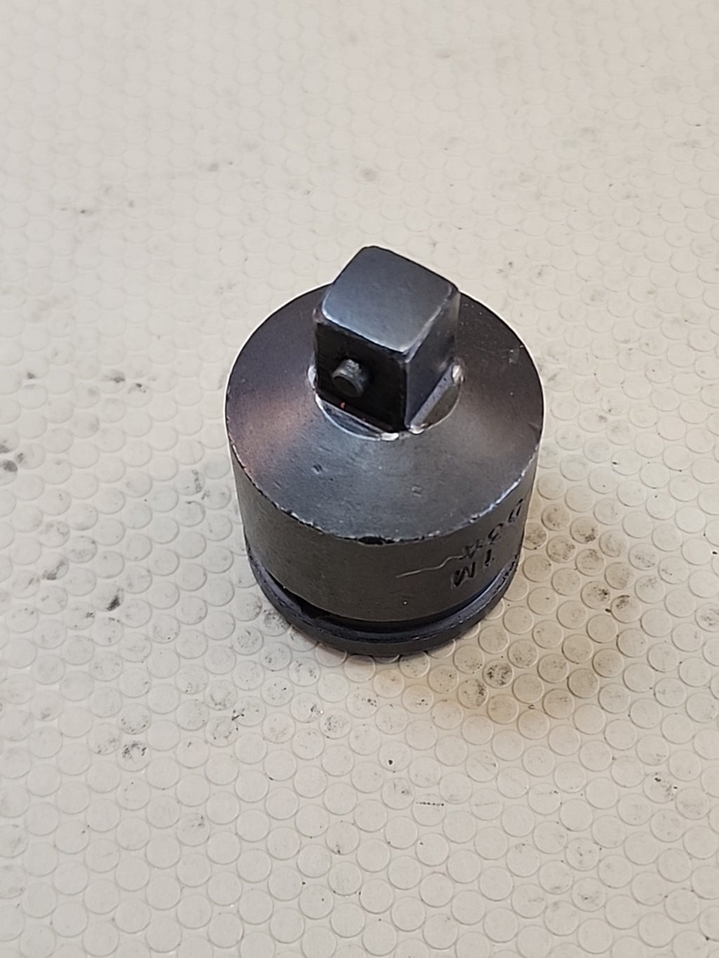 CORNWELL USA AP53 Step Down Female Drive 3/4". Male Drive: 1/2"