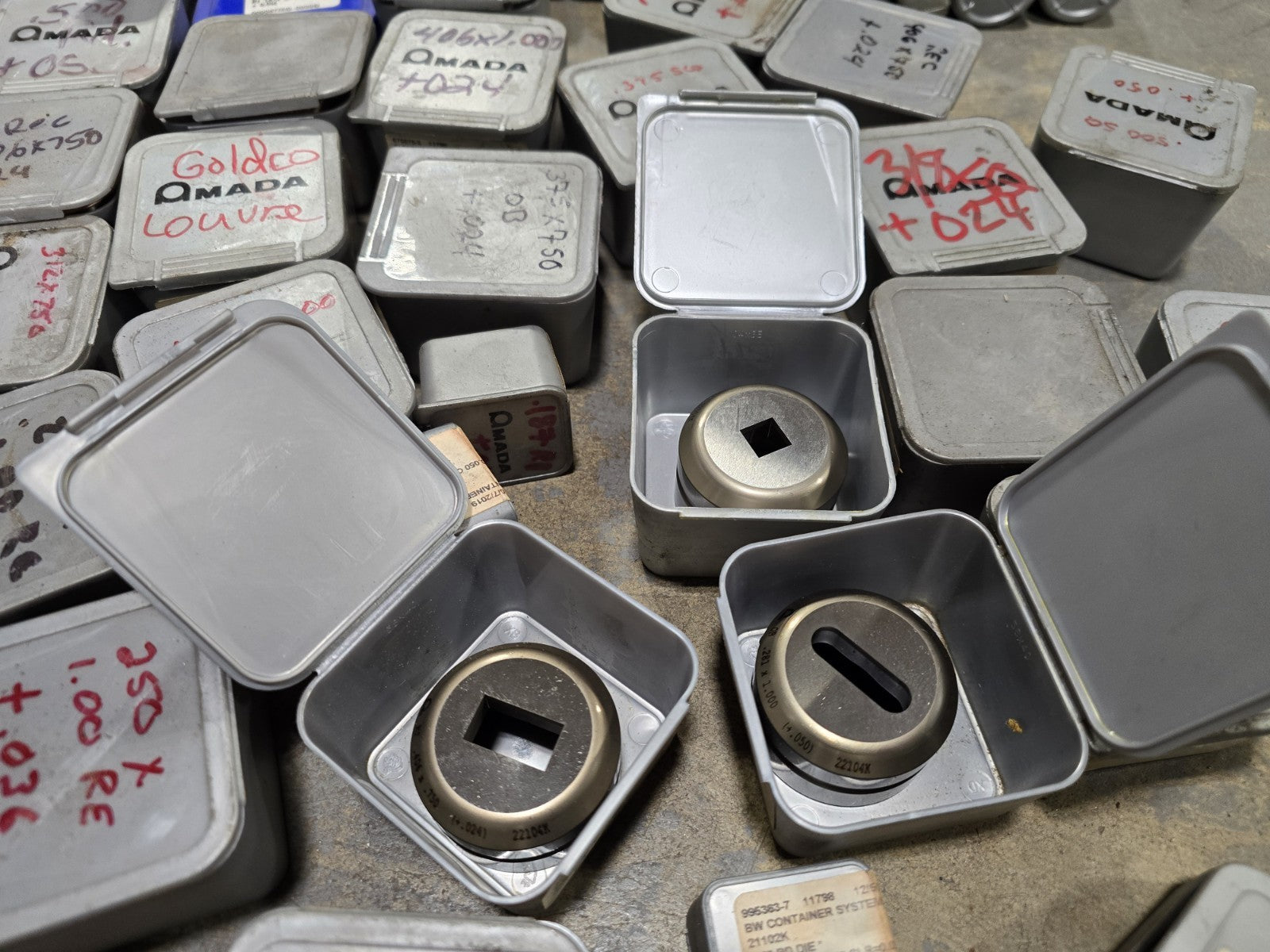 MASSIVE LOT AMADA Wilson Amada Turret Punch Tooling *179 Pc 9$ Per!*