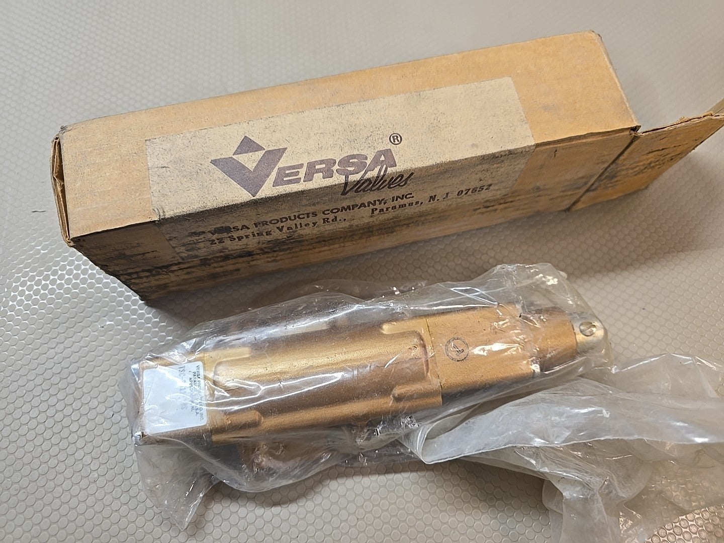 New TSC-3511-18S Versa Hydraulic Directional Control Valve