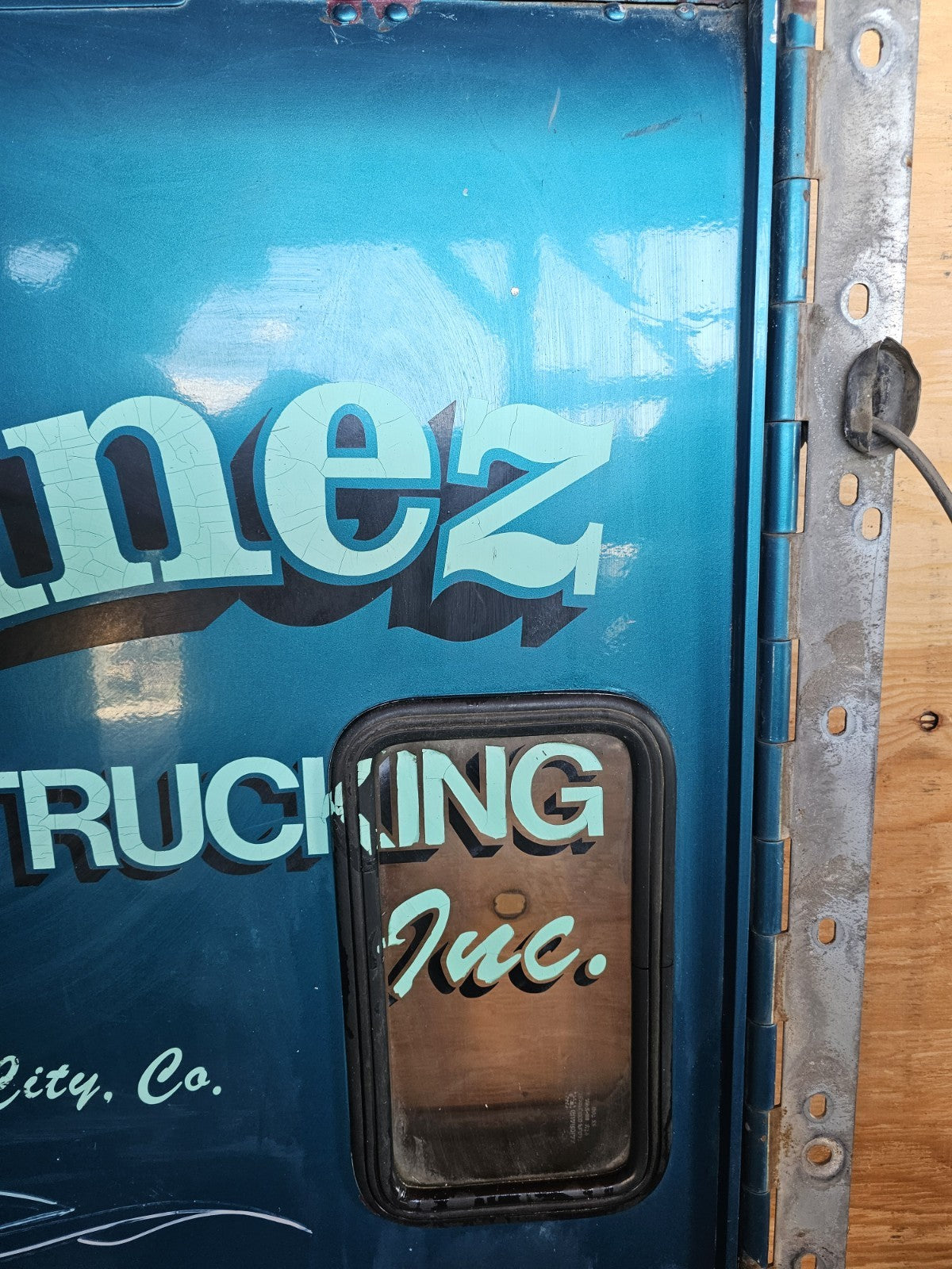 KENWORTH W900 DOOR ASSEMBLY OEM FRONT RIGHT PASSENGER