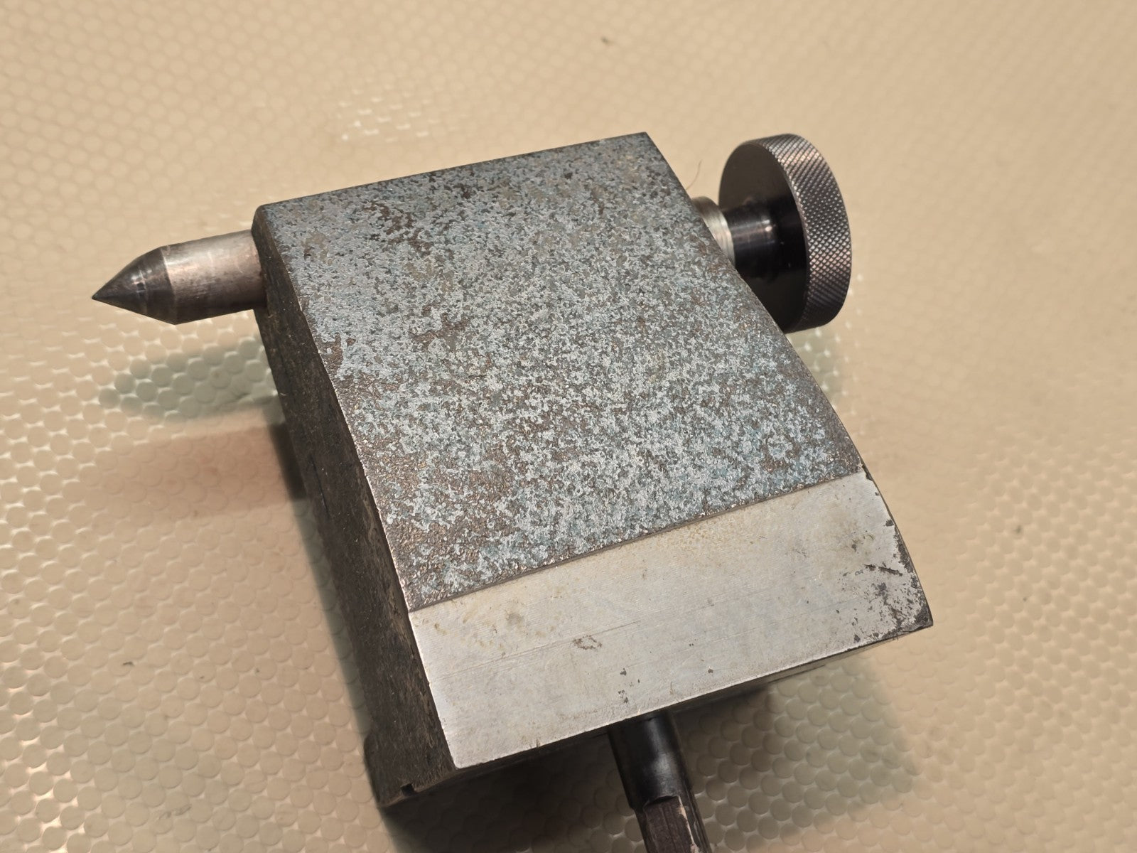 YUASA 550-103 TAILSTOCK 102mm BASE TO CENTER W/ .875" RISER