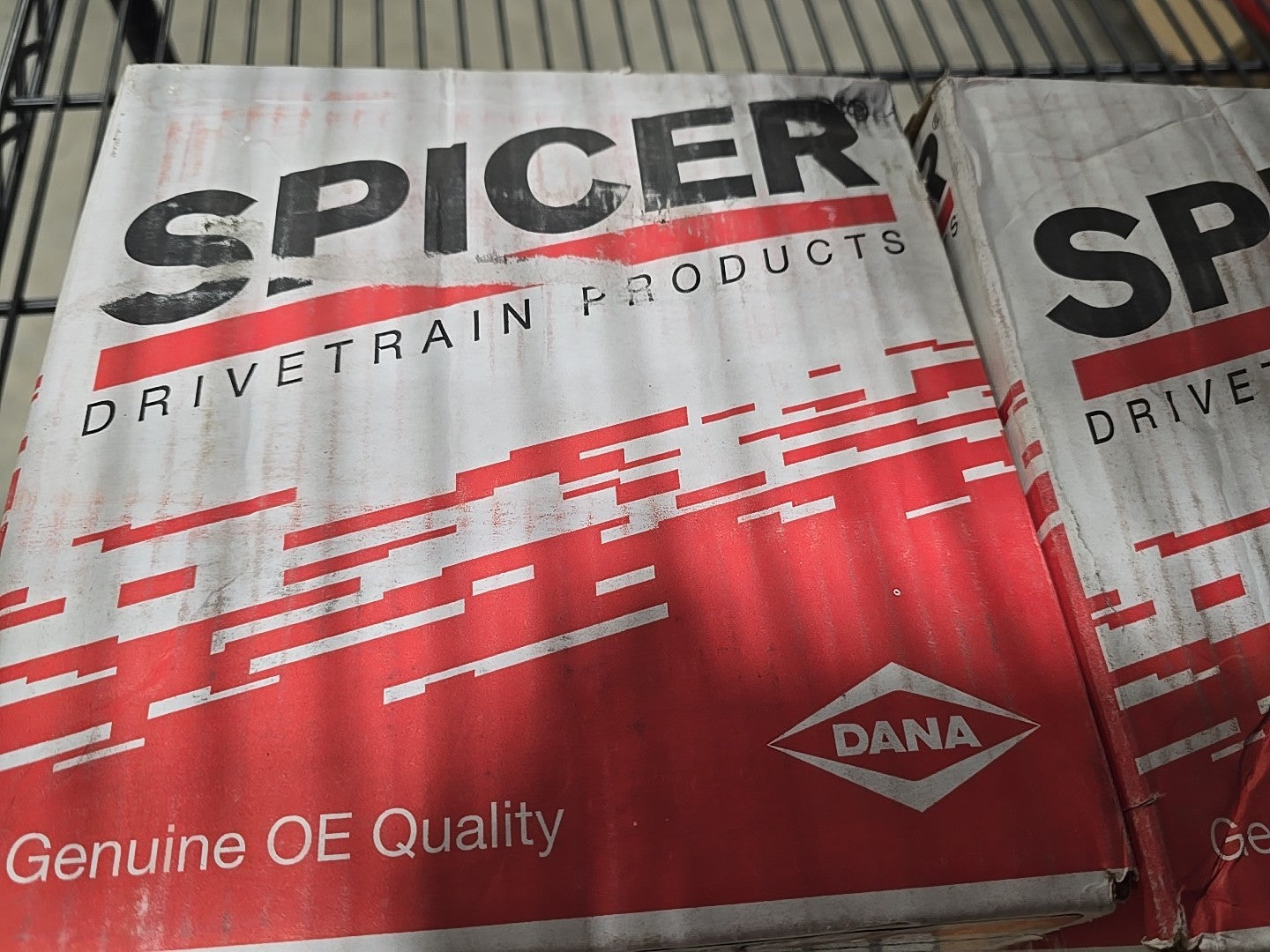 Spicer Tube Weld Yoke 250-28-17 SPL250 Series fits Tube Dia 5.197 X .236"