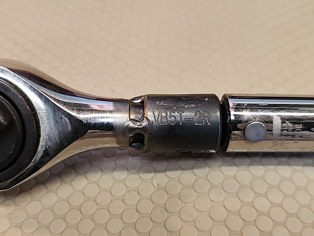 Belknap VB-5T-2R preset torque wrench W/ reversible 3/8" drive- engraved