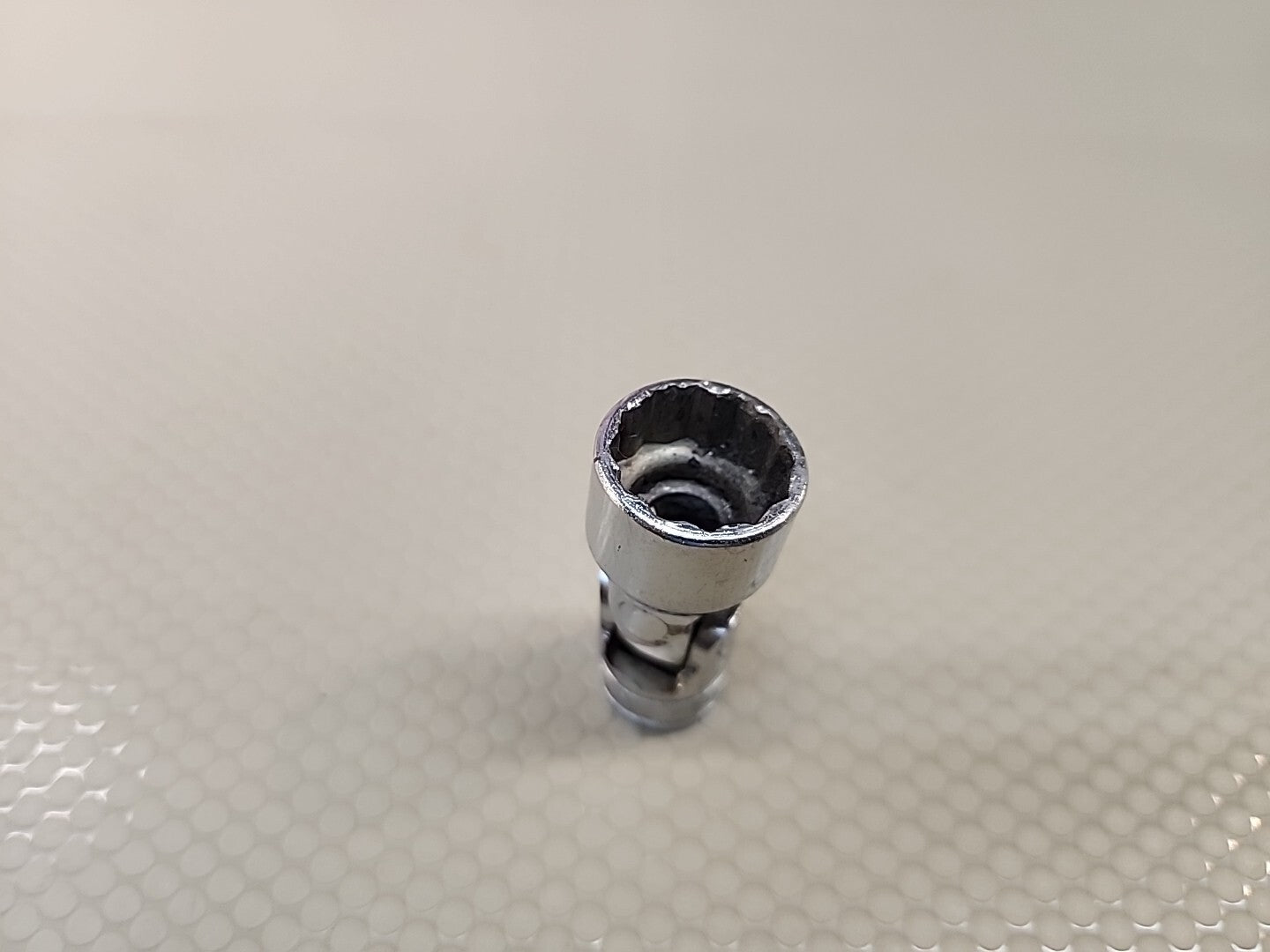 Snap-On FU20A 3/8" Drive SAE 5/8" 12-Point Universal Swivel Socket USA