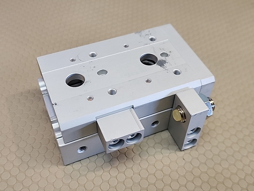 New SMC MXS12-20A Slide Table Cylinder 