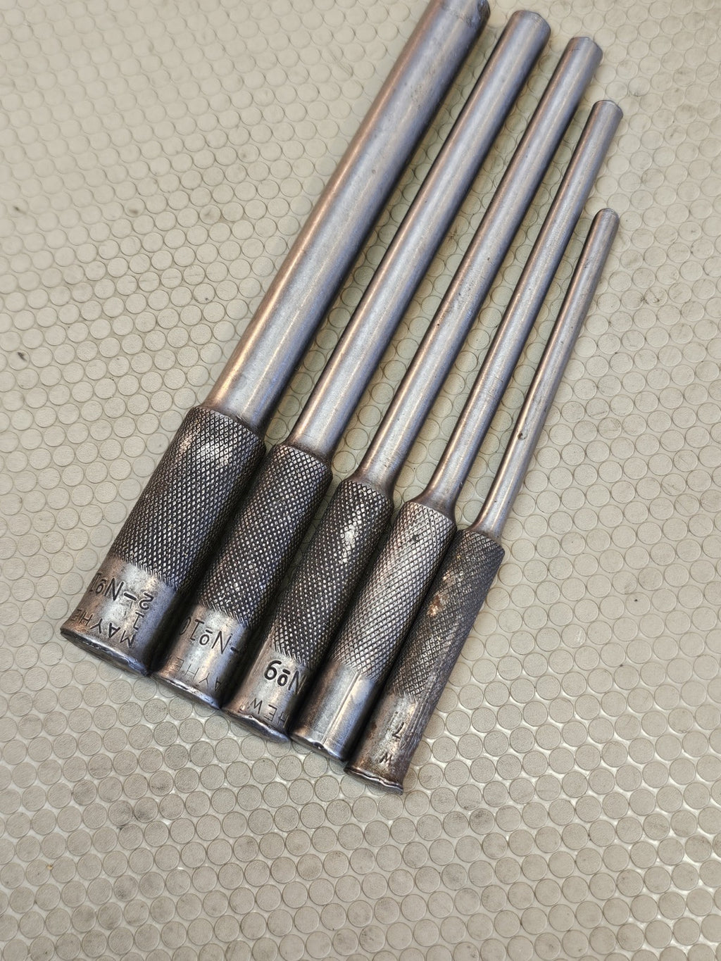 Mayhew Pro 5 Piece Roll Pin Pilot Punch Set Made in the USA 