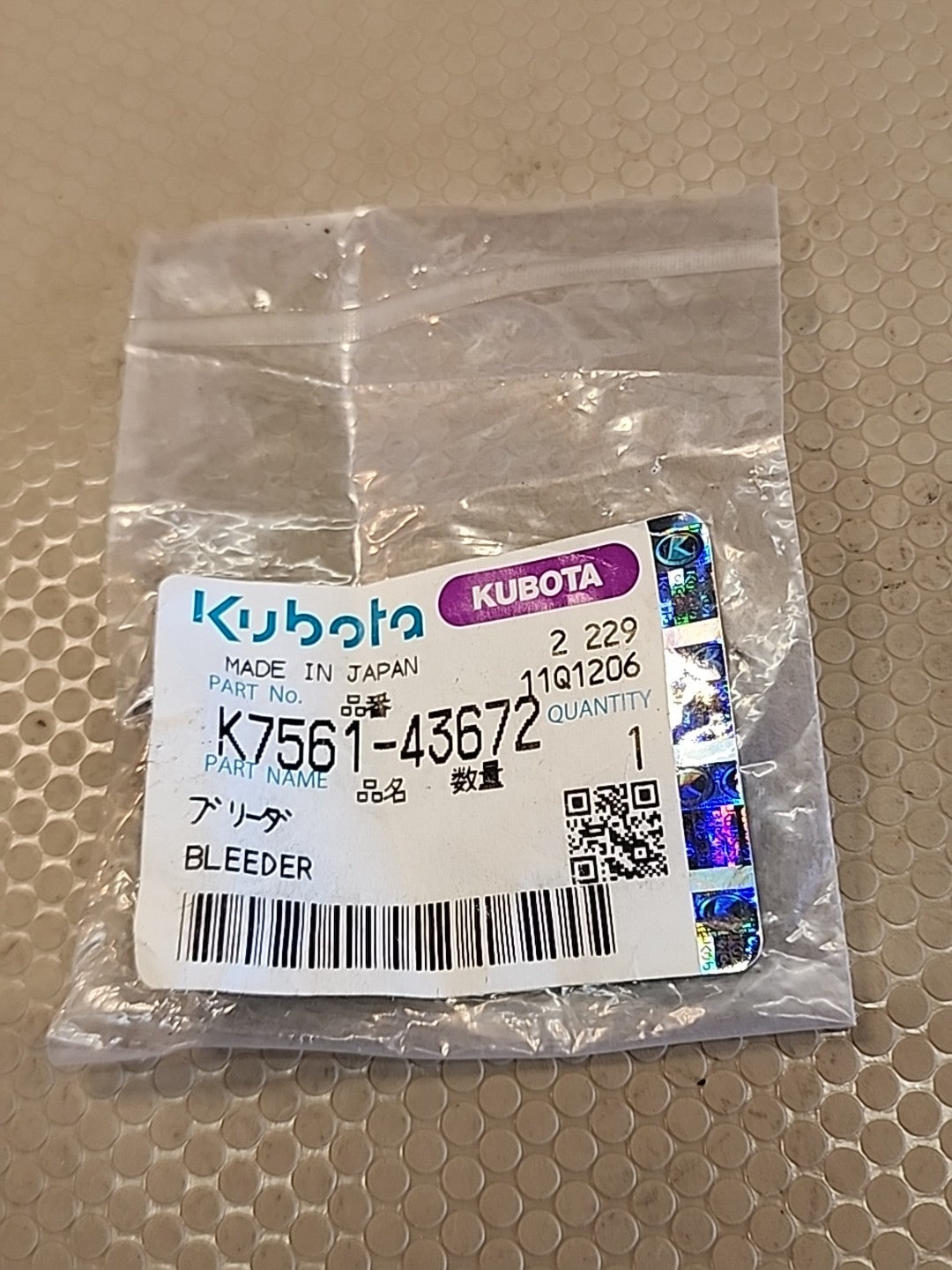 New OEM Fuel Bleeder Valve K7561-43672 Kubota