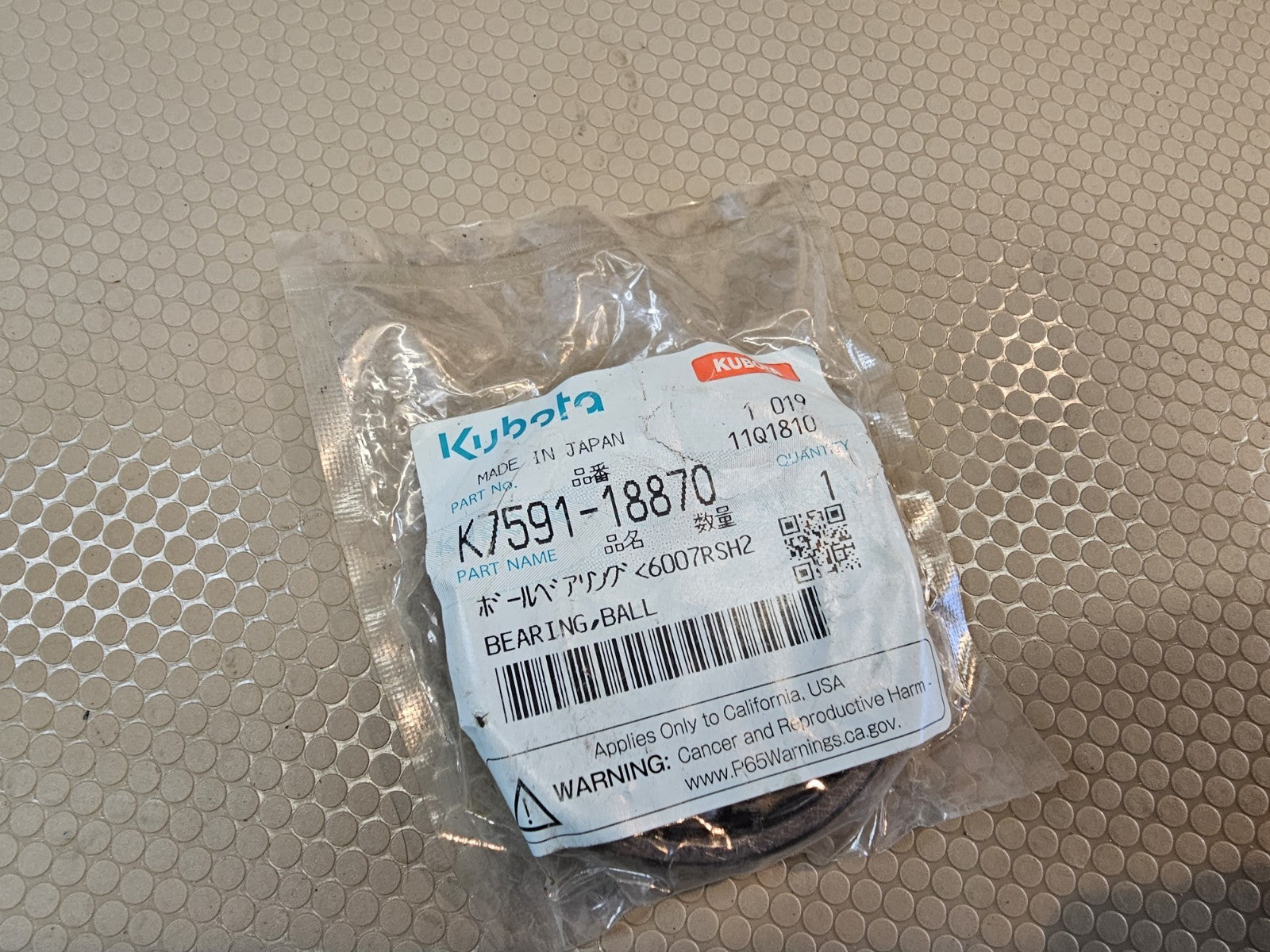 NEW Kubota OEM Bearing k7591-18870