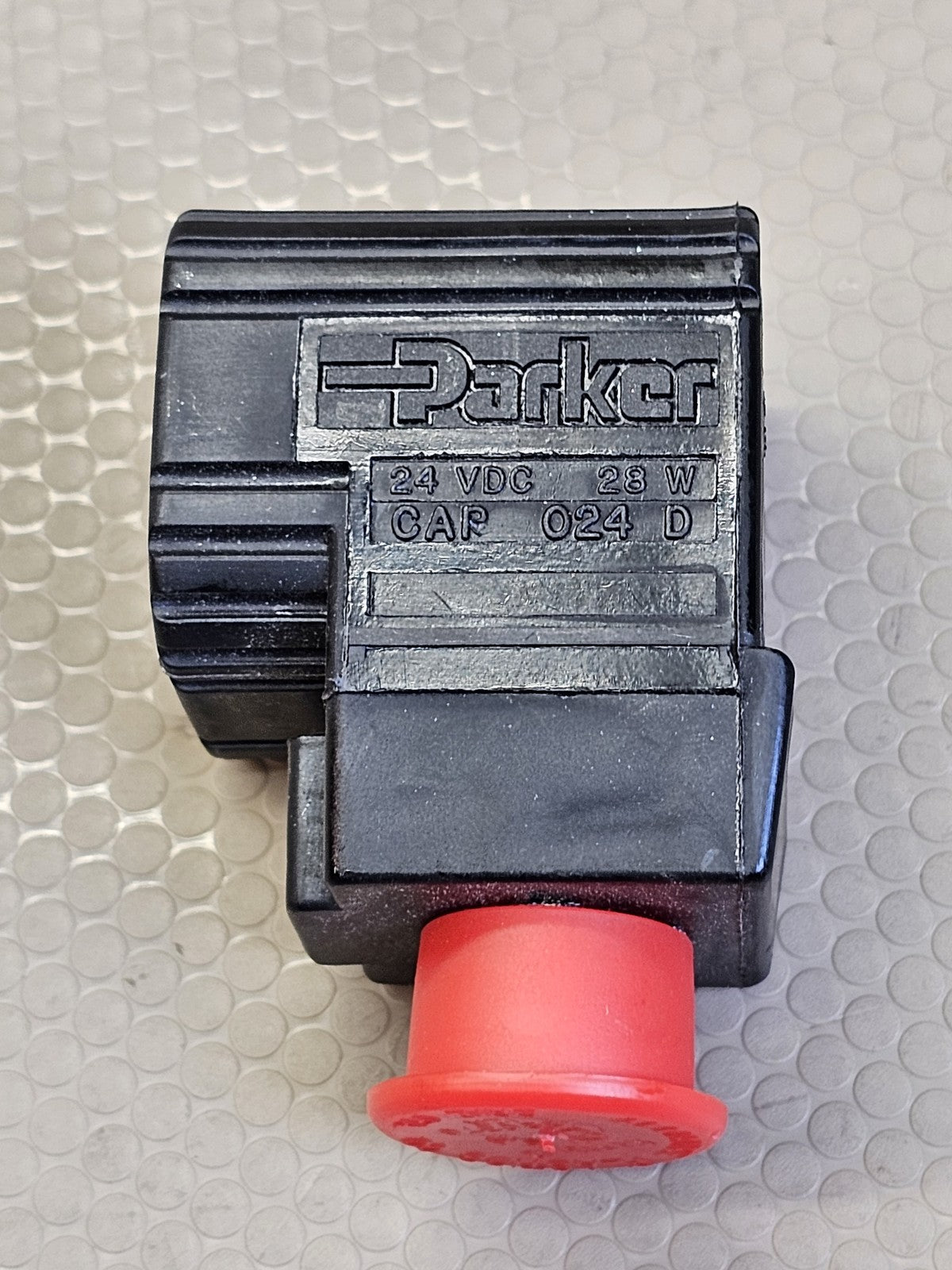 Parker CAP024D Solenoid Super Coil 24VDC 28W w/ Mounting Clip 24V