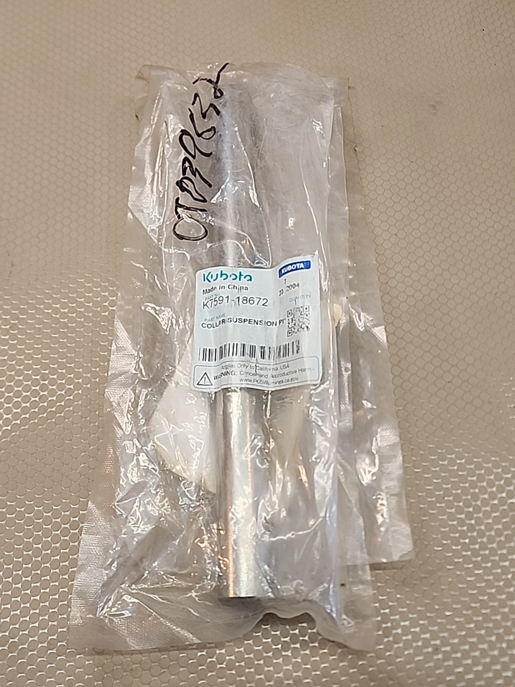 Kubota OEM Suspension Collar Pin K7591-18672 NEW