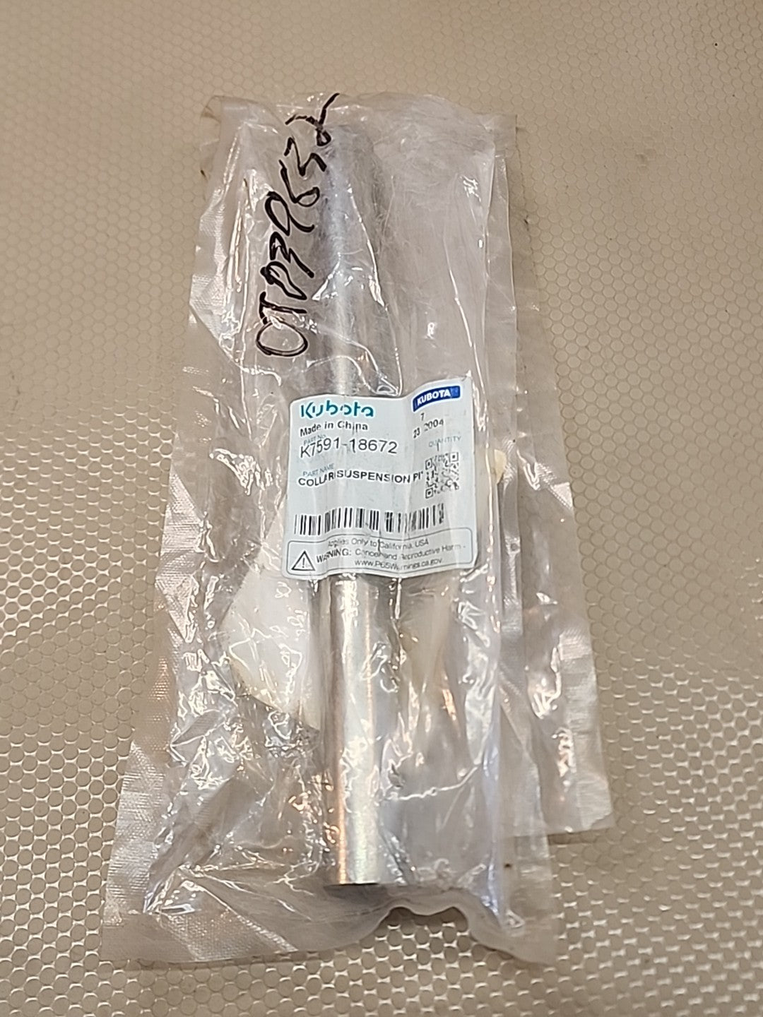 Kubota OEM Suspension Collar Pin K7591-18672 NEW