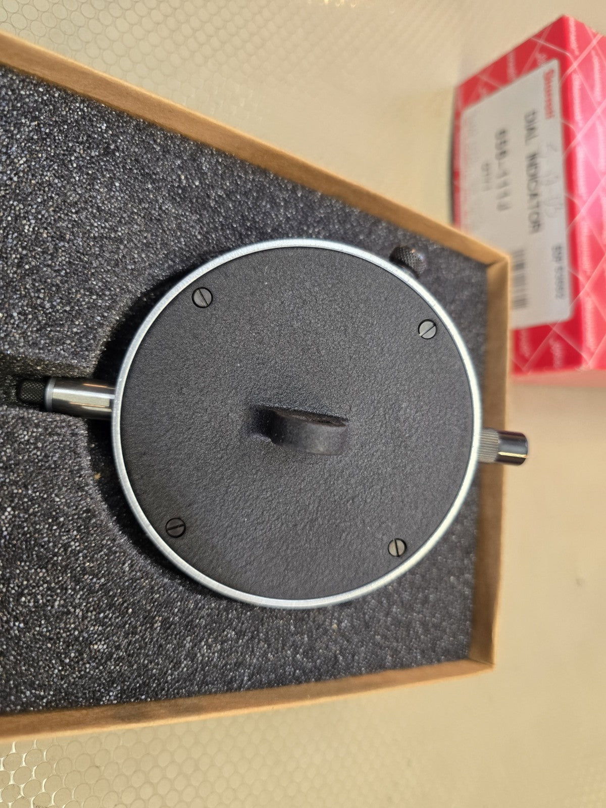NEW Starrett 656-111J Dial Indicator 0-.025" Range, 0-5-0 Balanced Dial IN STOCK