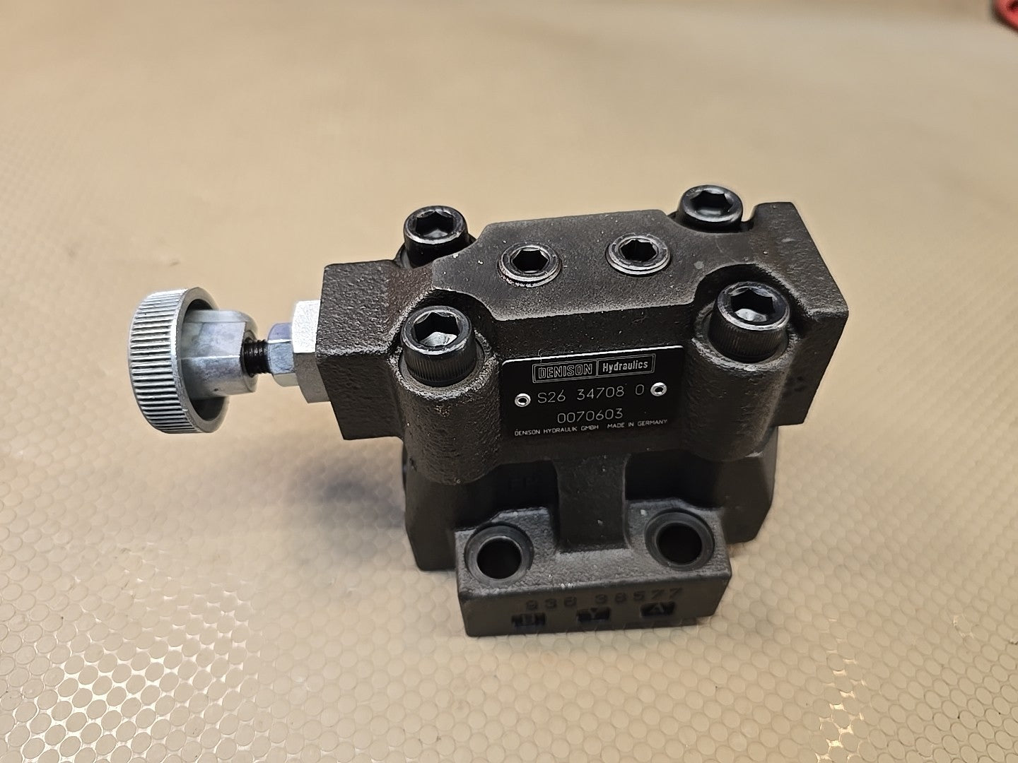 Denison S26 34709 0 Hydraulic Pressure Relief Valve