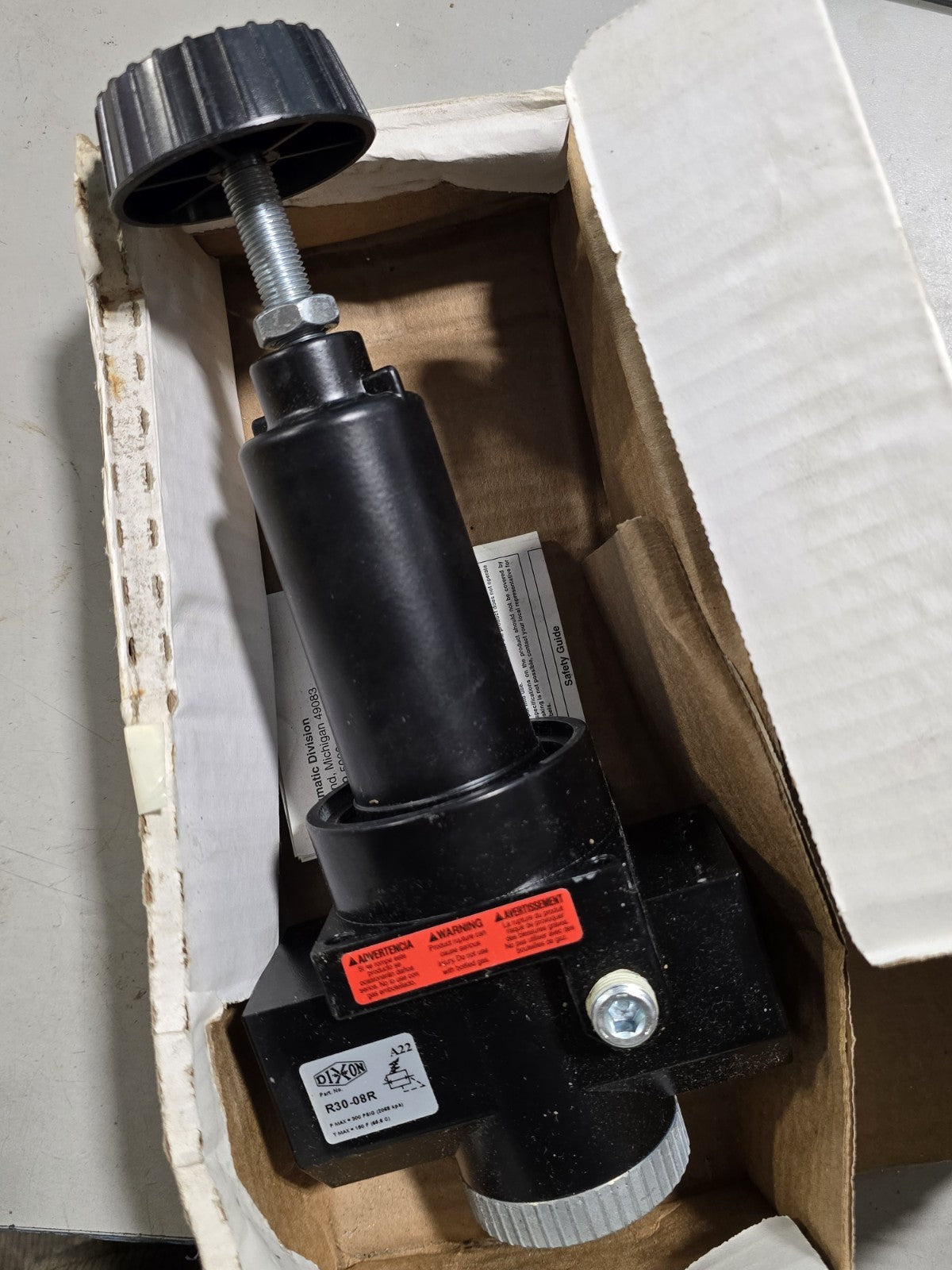 NEW Dixon R30-08R Pressure Regulator Valve 1" NPT