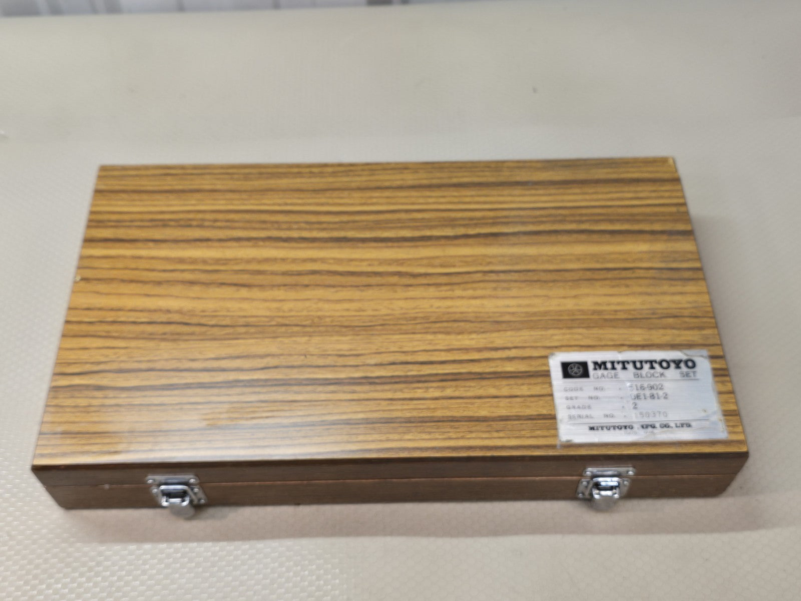 MITUTOYO GAGE BLOCK SET 516-902 BE1-81-2  GRADE 2 Incomplete