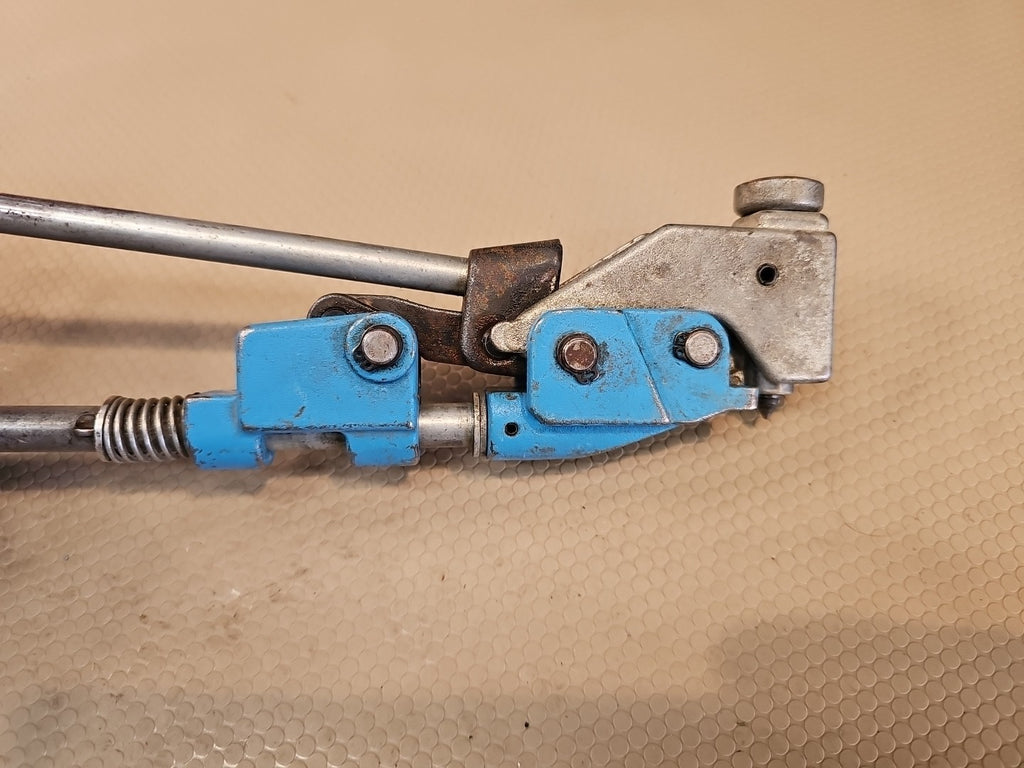 Band-it T274 Center Punch Banding Hand Tool