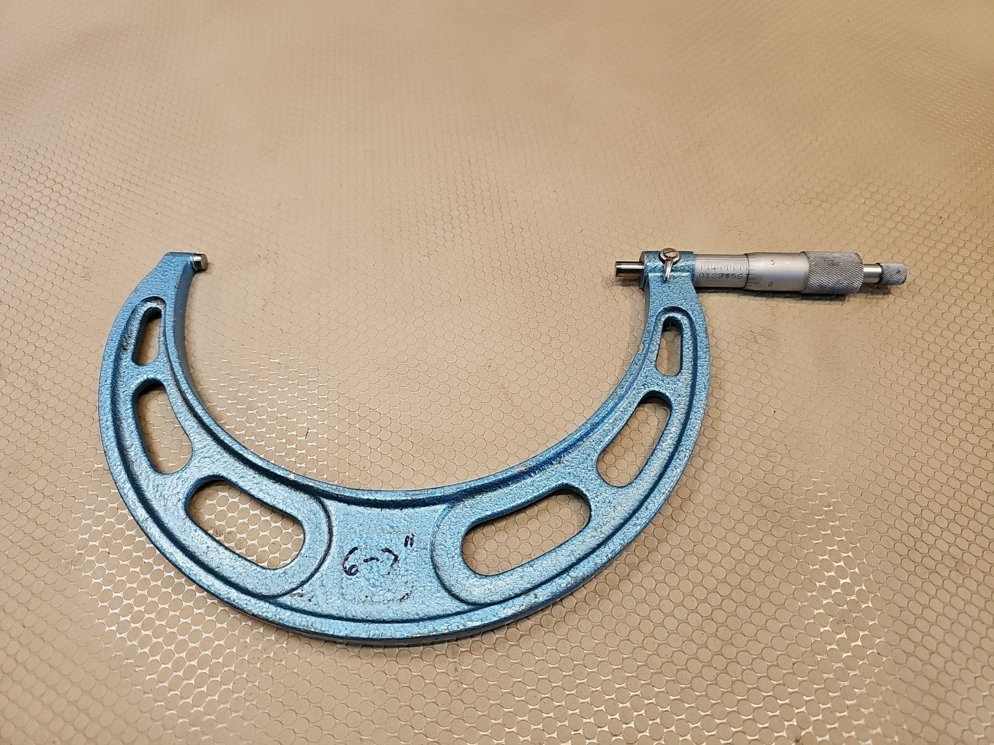 Fowler tool company 6" to 7" micrometer-V43150 Made in Japan & Calibrated