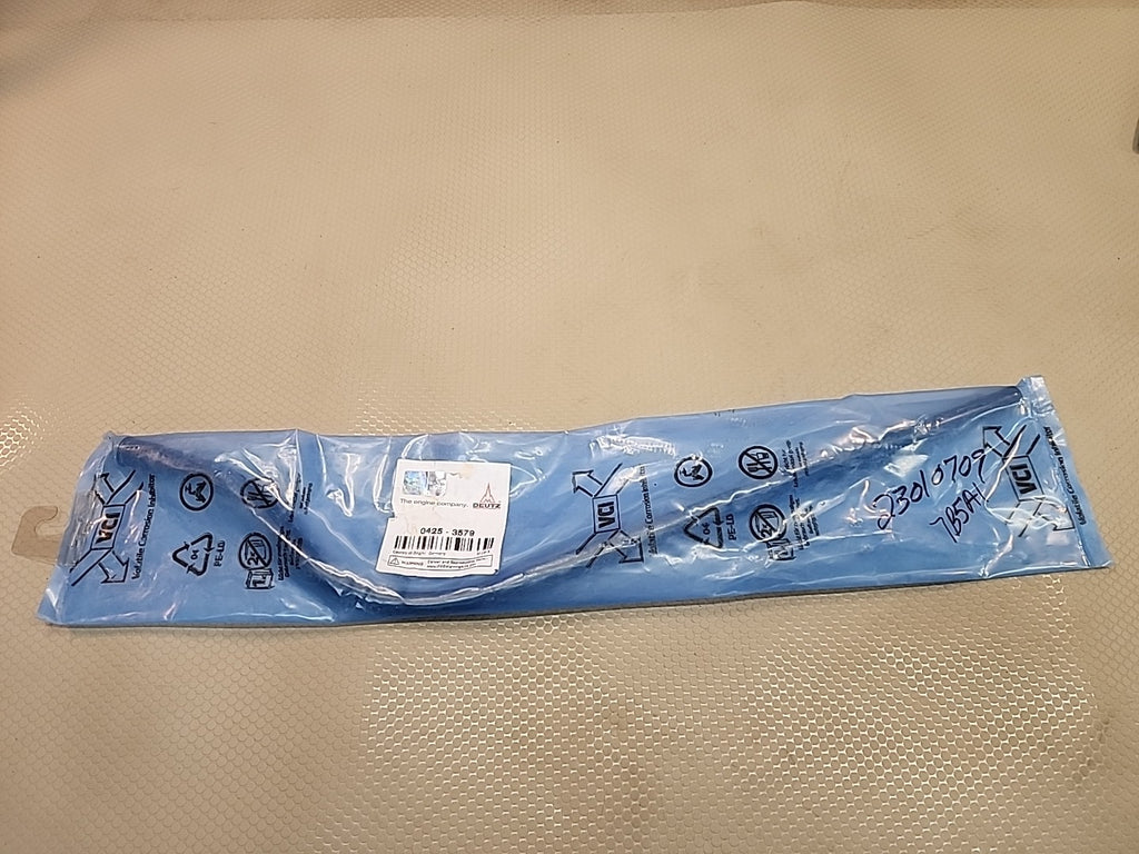 OEM DEUTZ CONDUIT 0425-3579 NEW