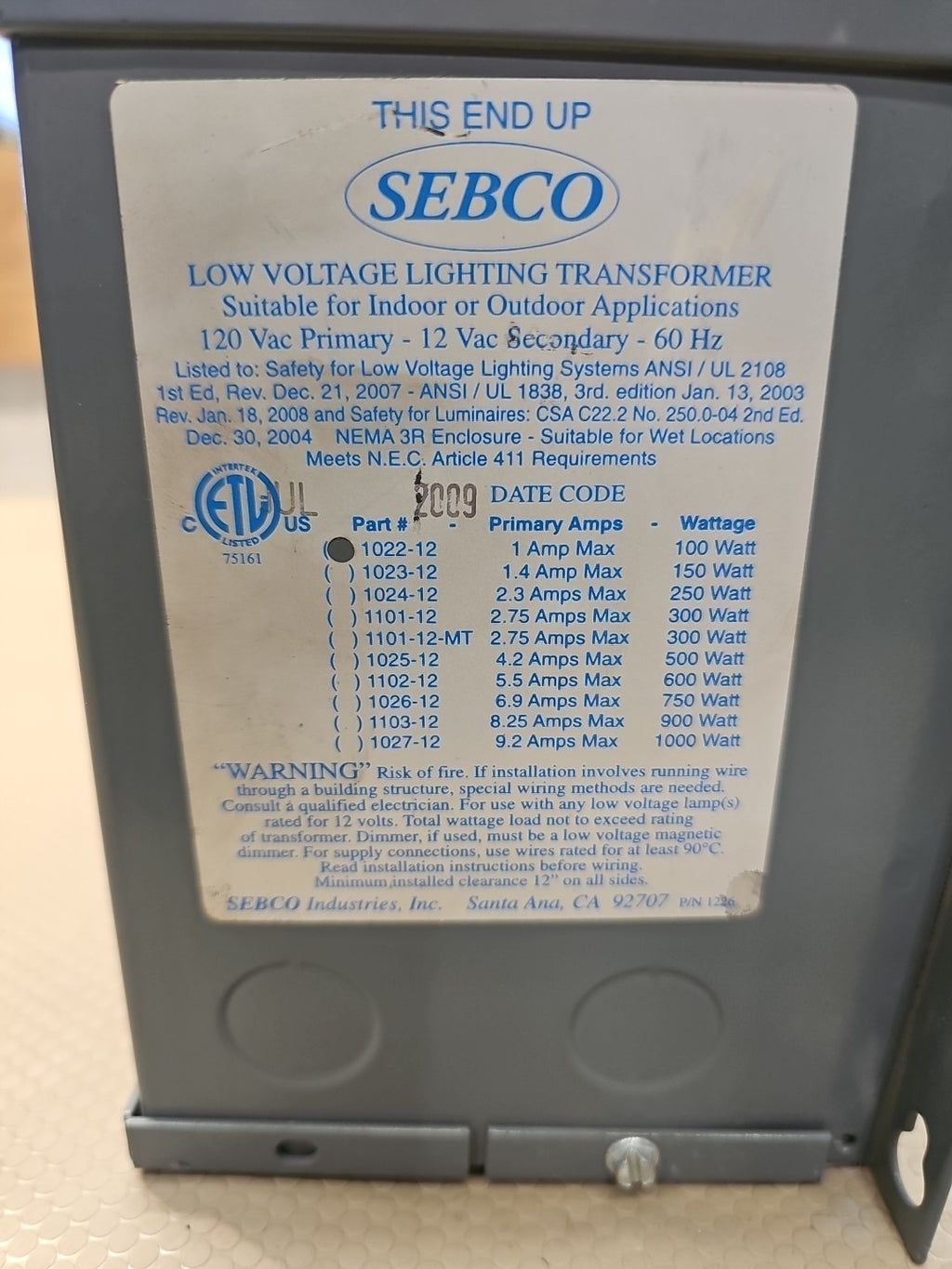 SEBCO INDUSTRIES 1111 LOW VOLTAGE LIGHTING TRANSFORMER, 120V:IN, 12VAC OUT