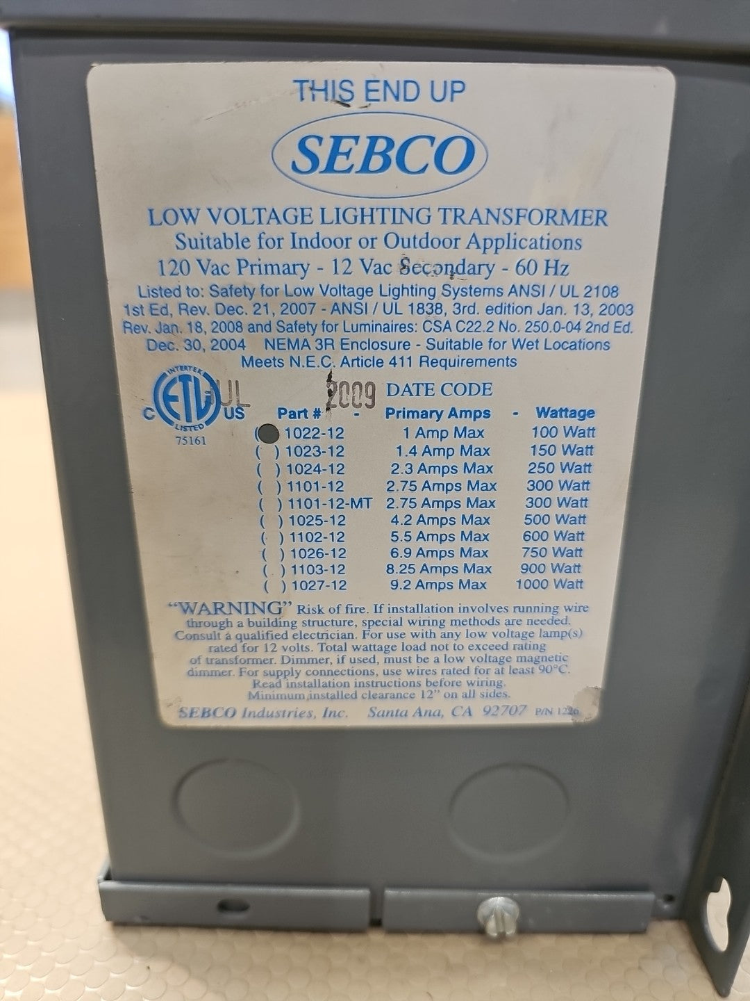 SEBCO INDUSTRIES 1111 LOW VOLTAGE LIGHTING TRANSFORMER, 120V:IN, 12VAC OUT