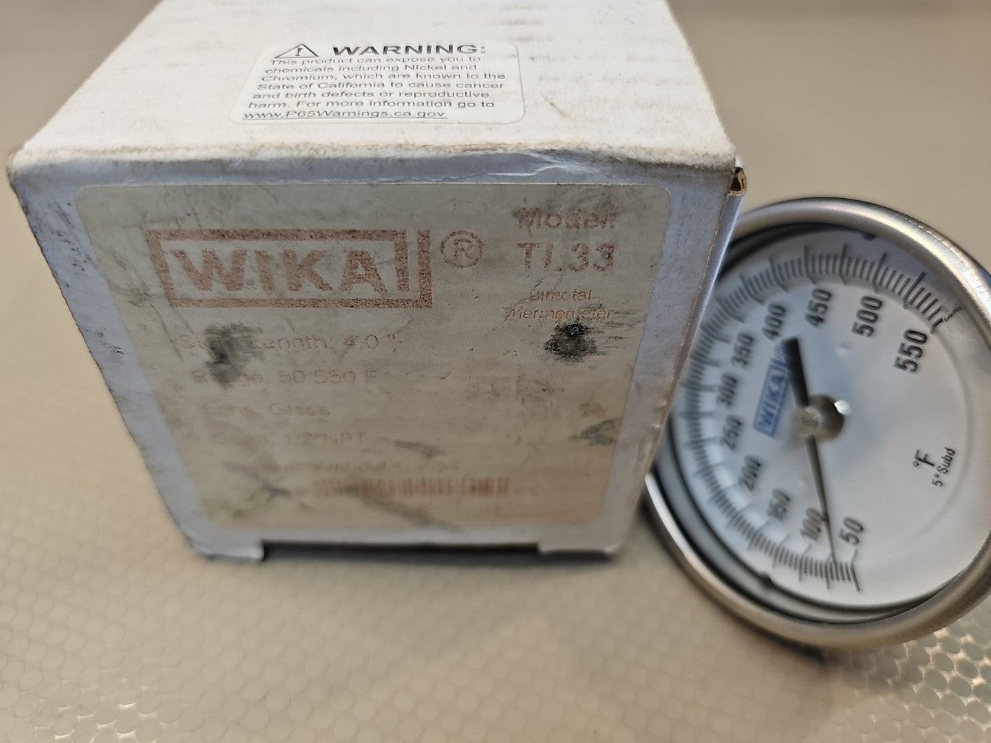 WIKA MODEL TI.33 BIMETAL THERMOMETER 1/2 NPT RANGE 0-250 STEM 6" NEW