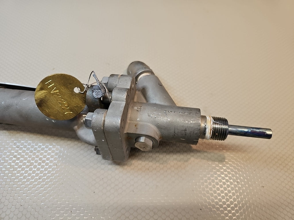 New STRAHMAN VALVES SV-600 Sampling Valve 316SS ~ 1/2" x 3/8" ~ Y-547-0 ~ SV600