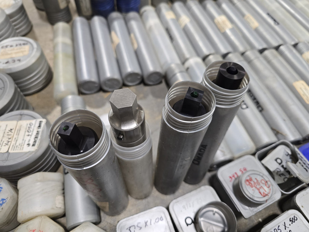 MASSIVE LOT AMADA Wilson Amada Turret Punch Tooling *179 Pc 9$ Per!*