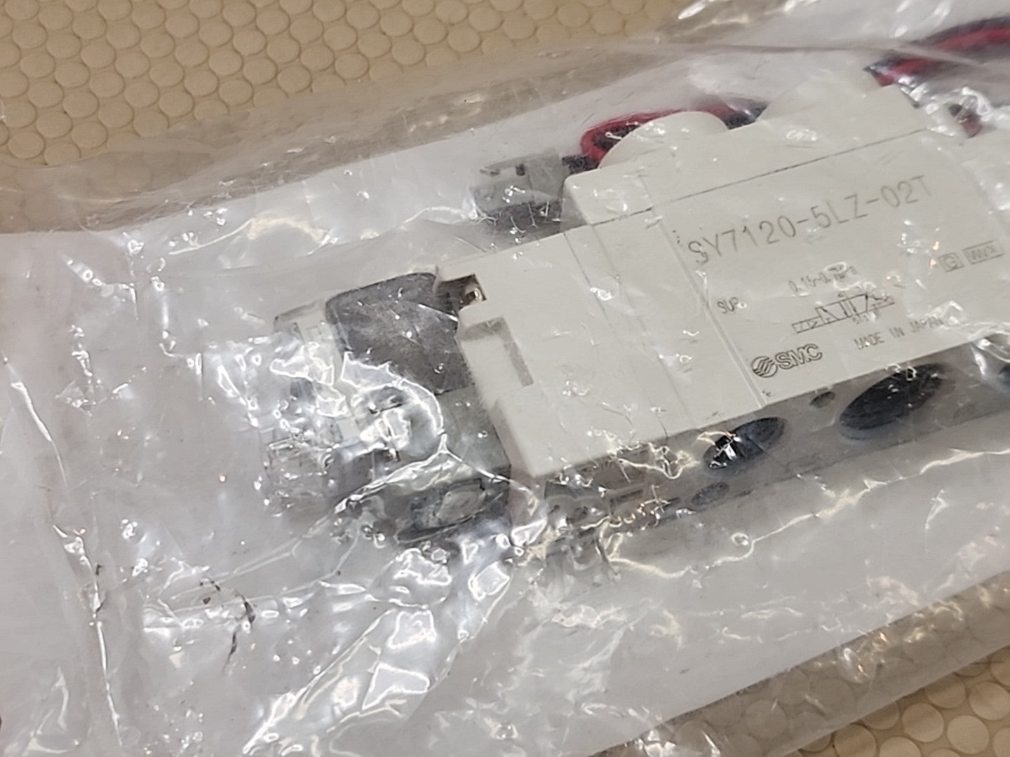 SMC SY7120-5LZ-02T Solenoid Valve, A0000017803, 174674