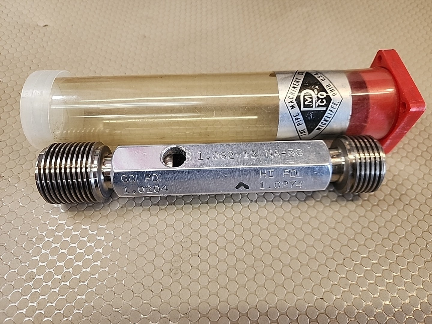 THE PIPE MACHINERY CO THREAD PLUG GAGE 1.062-12 NA-3G GO PD 1.0204 HI PD 1.0274