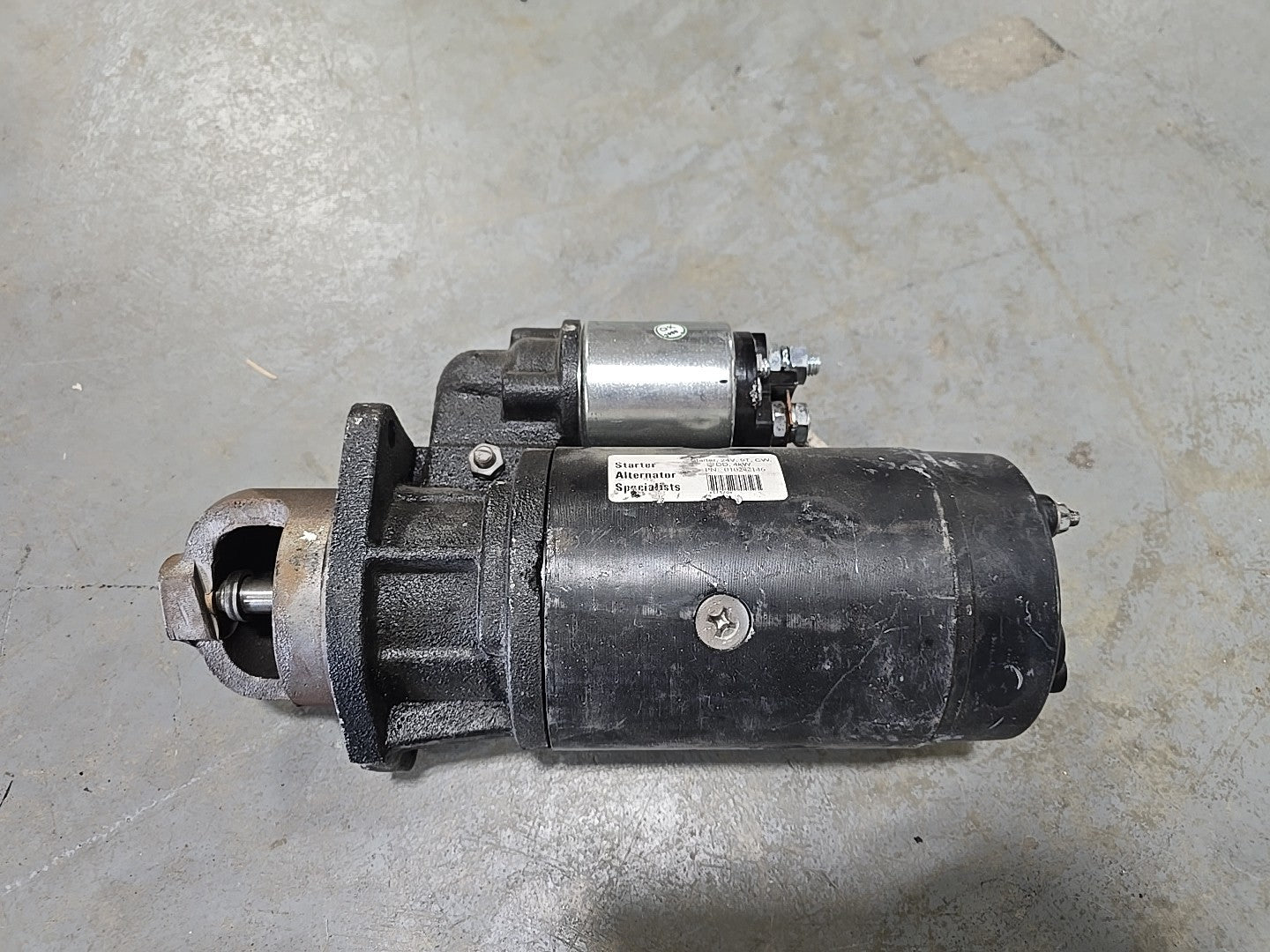 NEW Starter Motor 24V 9T CW DD 4kW Heavy Duty