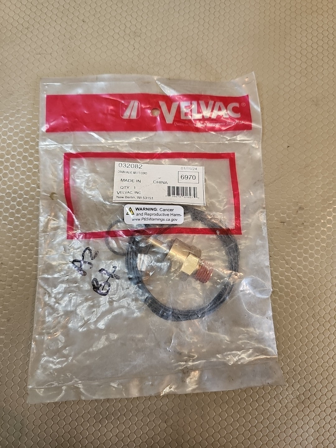 NOS Velvac Drain Valve W/cable 03282