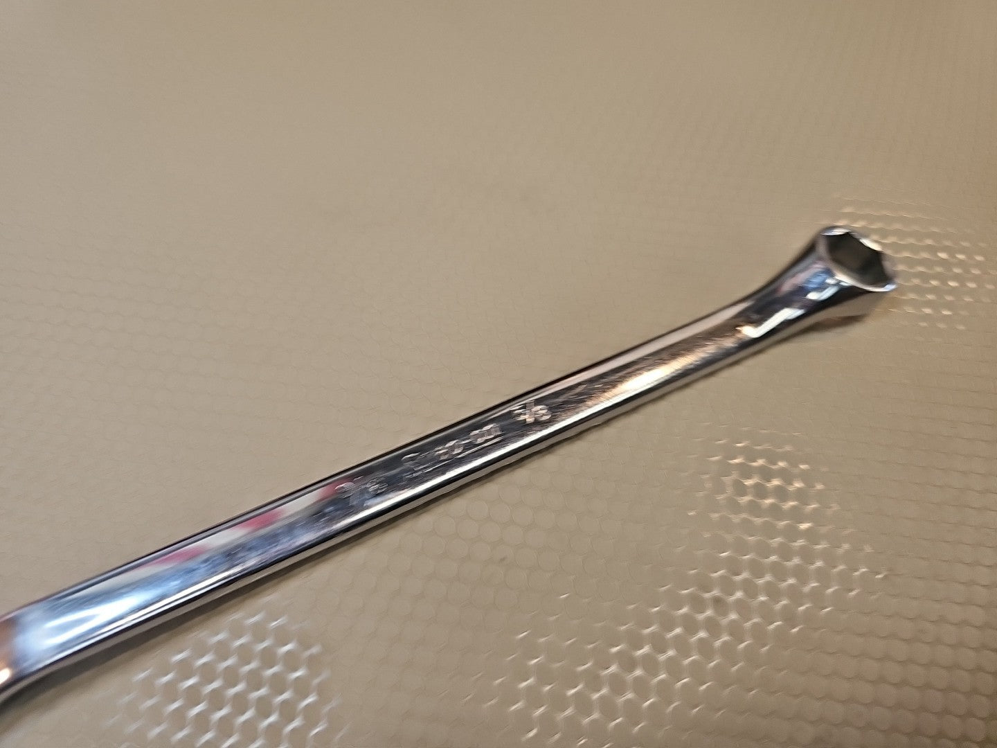 Snap-on Tools USA XB1820S SAE 9/16" & 5/8" 6 Point Double End Offset Box Wrench