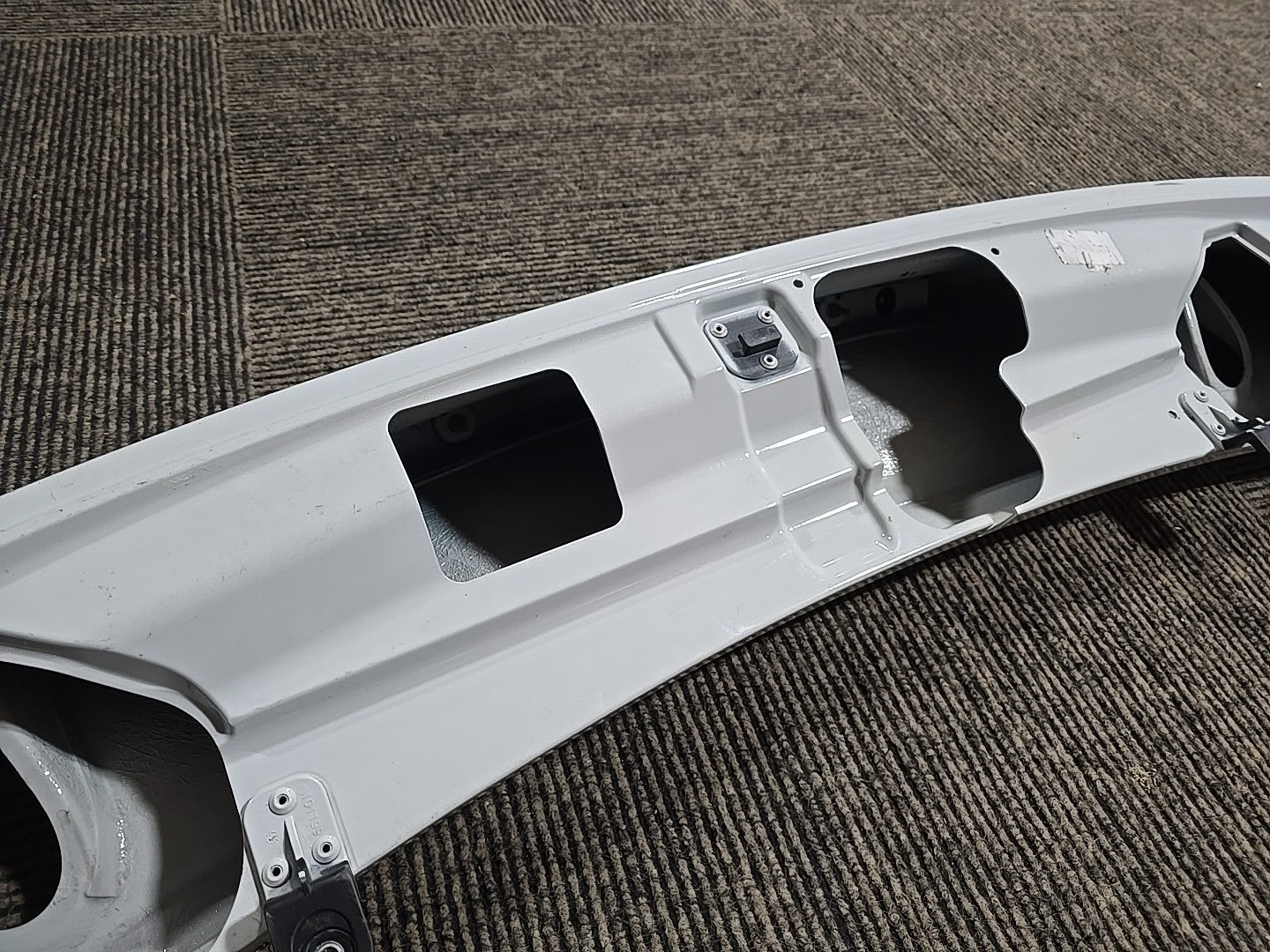 Porsche 911 991 TURBO S OEM SPOILER White Rear Deck Lid Genuine OEM 99150404314