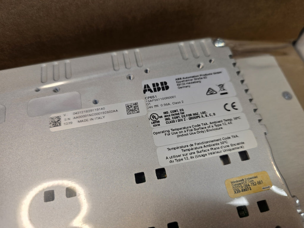 NEW ABB Touch Screen CP651 D1 1SAP551100R0001
