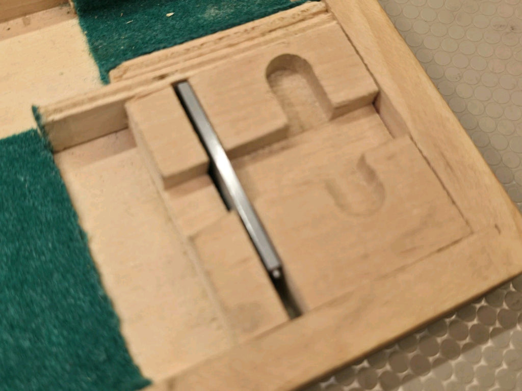 VIS 1–2 Inch Dial Micrometer .0001 Graduation With Wood Case Made In Poland