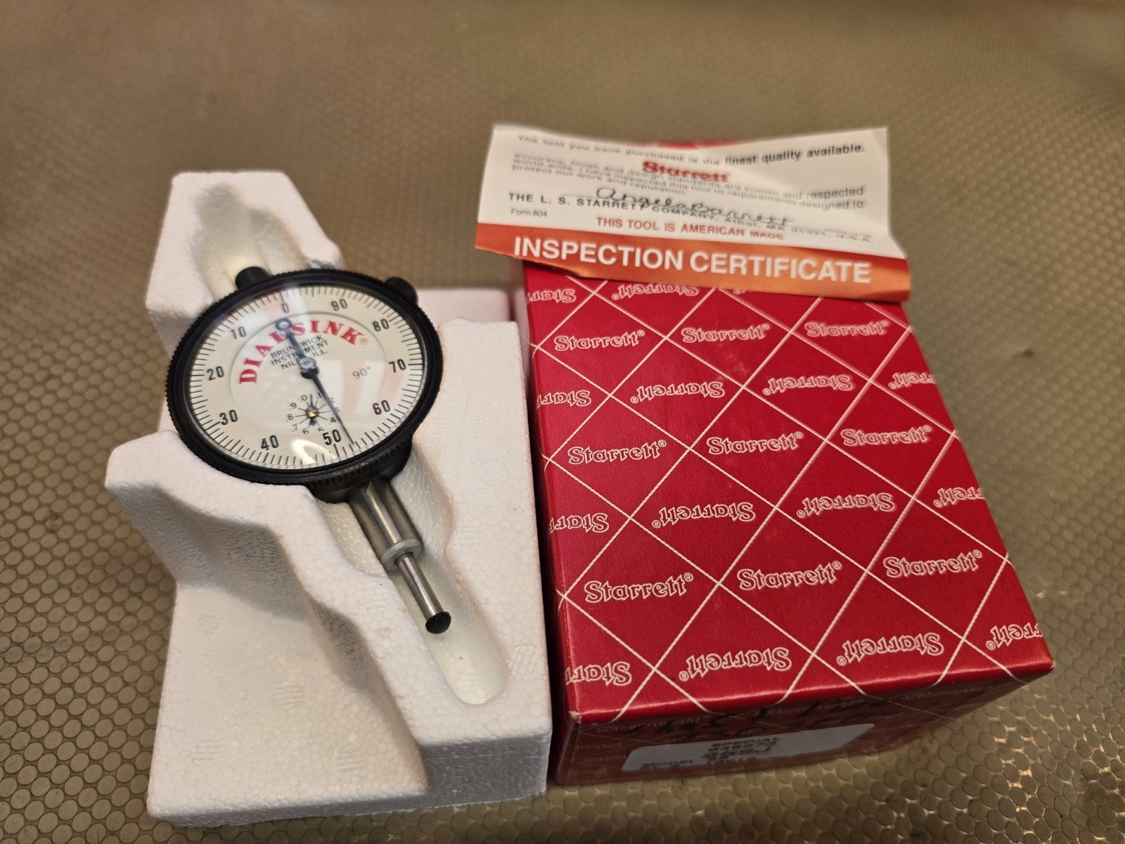 NEW STARRETT Dialsink Special Indicator 25SJ 945273 Model 90
