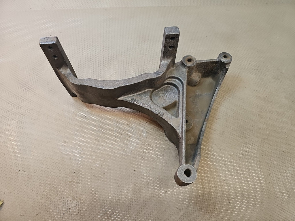 Cummins ISM11 M11 QSM Alternator Support Bracket 4920106 OEM