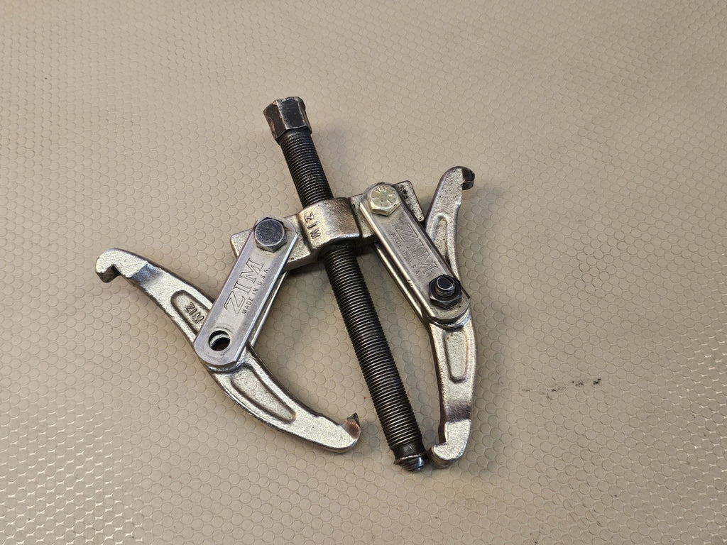Vintage Zim Gear &Wheel Puller No.630 Reversible Jaws. 