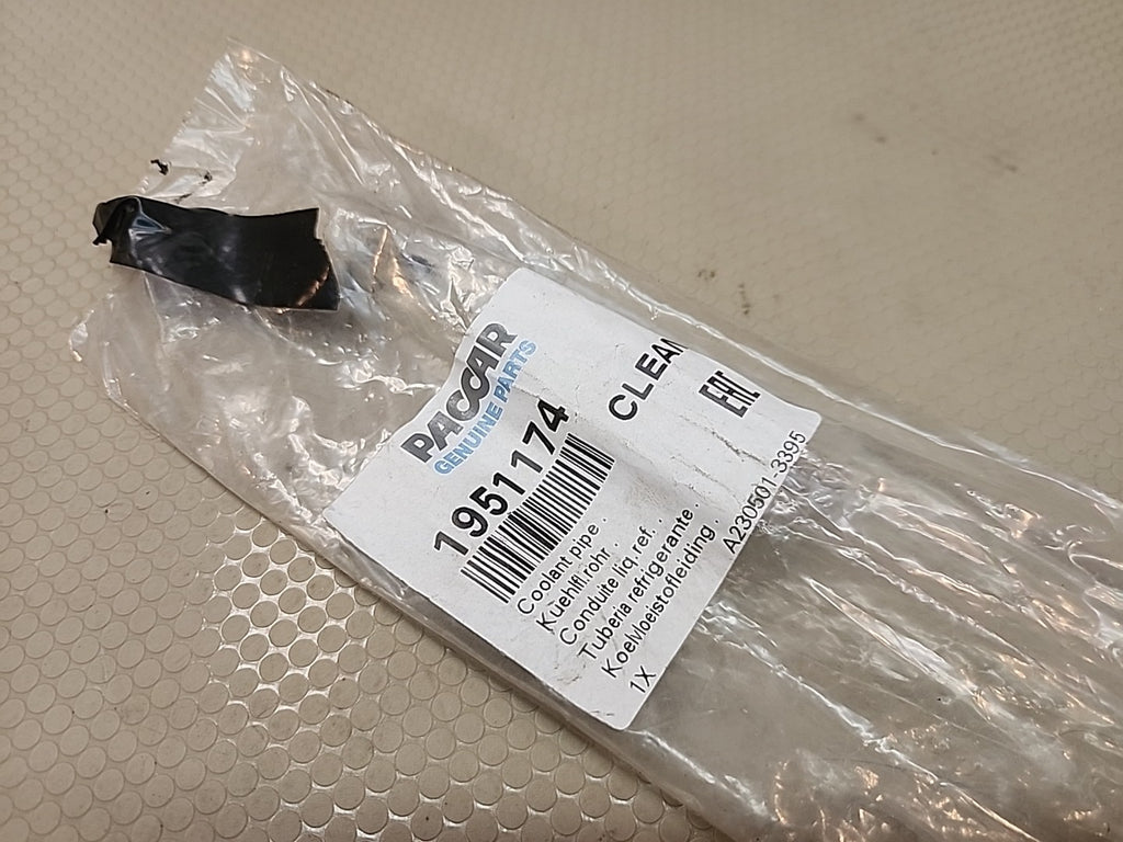 PACCAR 1951174 - Coolant Return Pipe