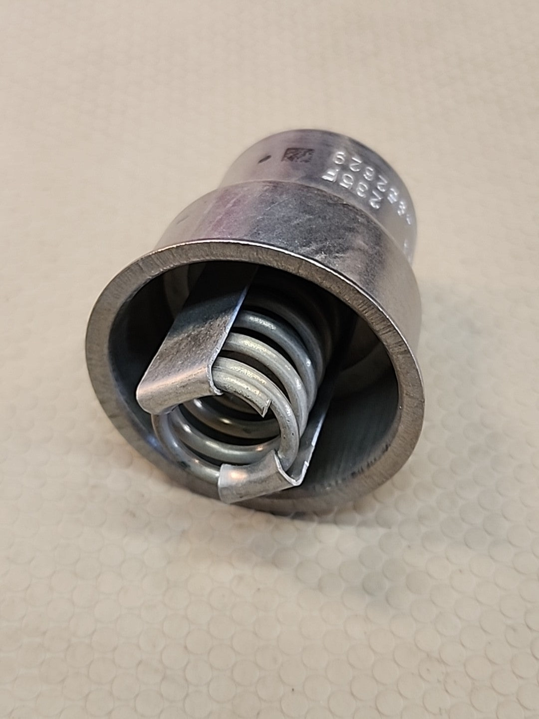 Genuine Cummins 4952629 Coolant Thermostat USA