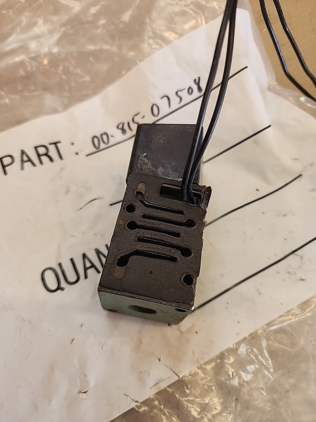Numatics 11SAD4000 Valve 100-115V / 110-120V