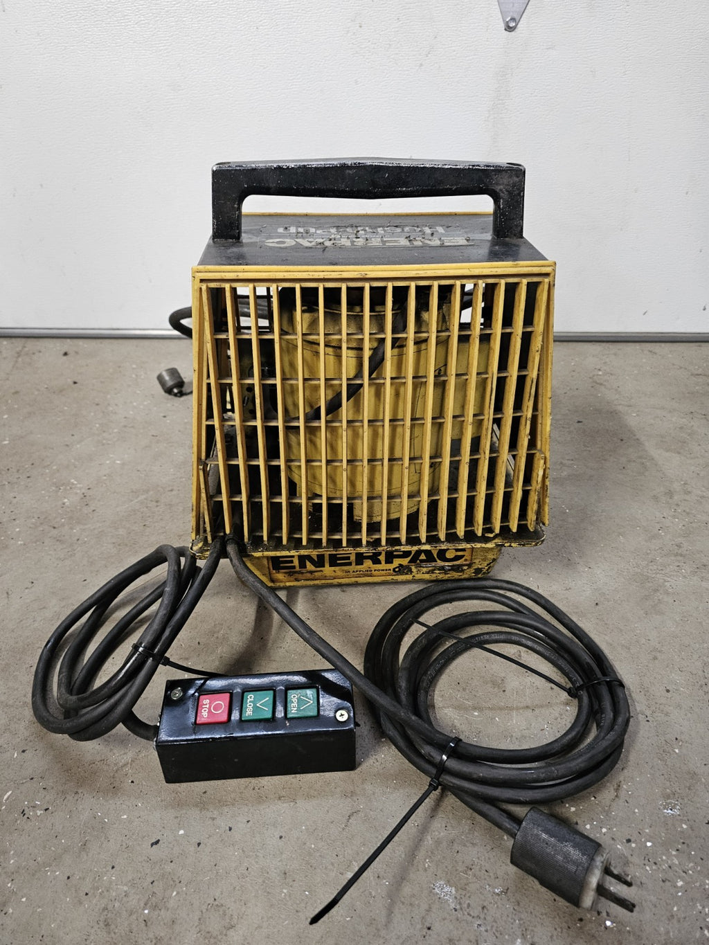 Enerpac Hydraulic Pump Pipe Bender Model  PEM1521 *Tested & Works*