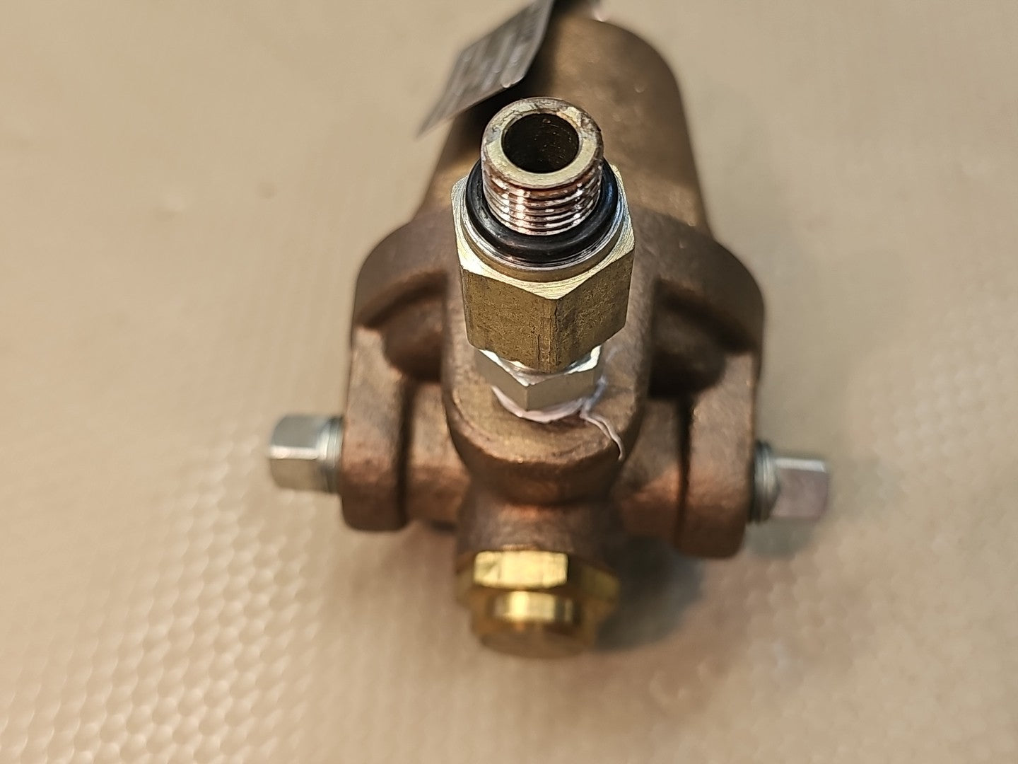 Cash Valve A361 1/4" brass Range 2-35  15 psi pressure reducing regulator valve